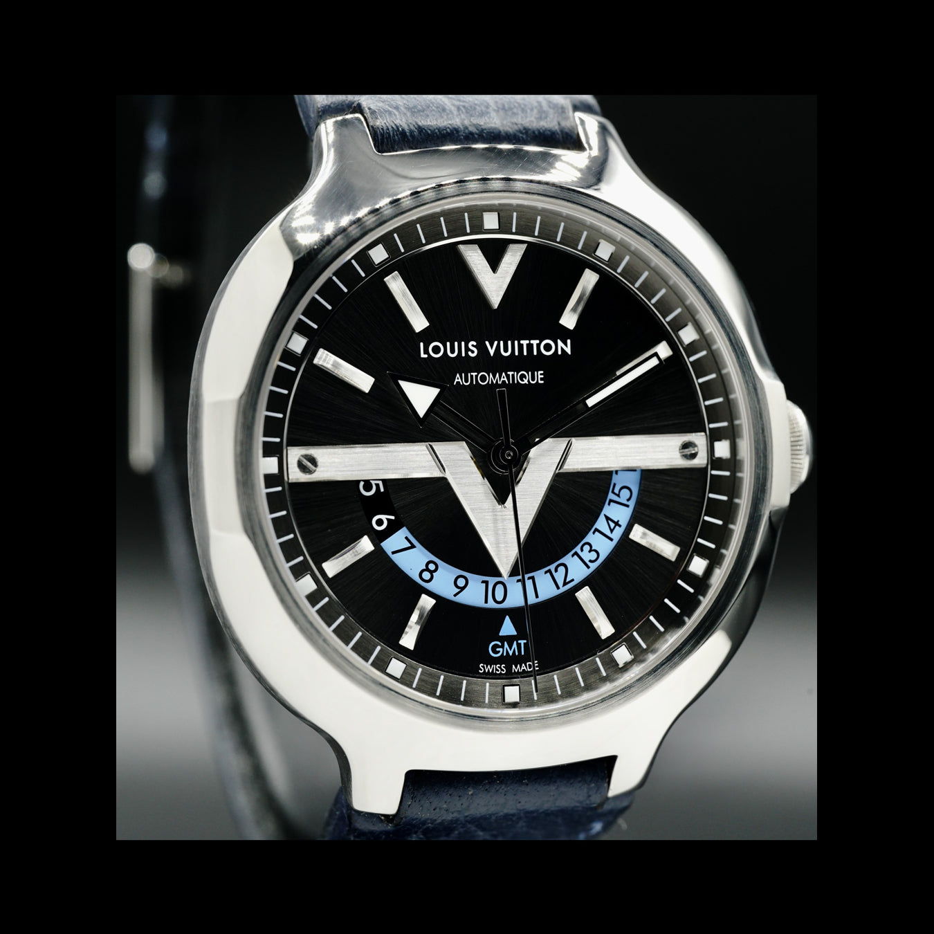 Louis Vuitton Voyager GMT Q7D30