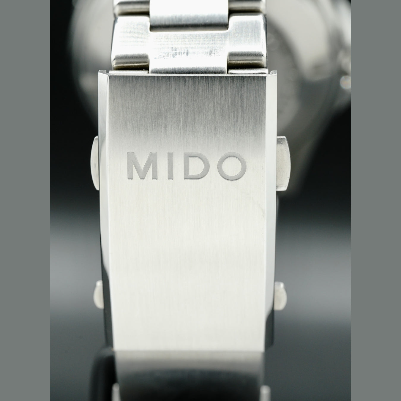 Mido Ocean Star Diver M0266081104100