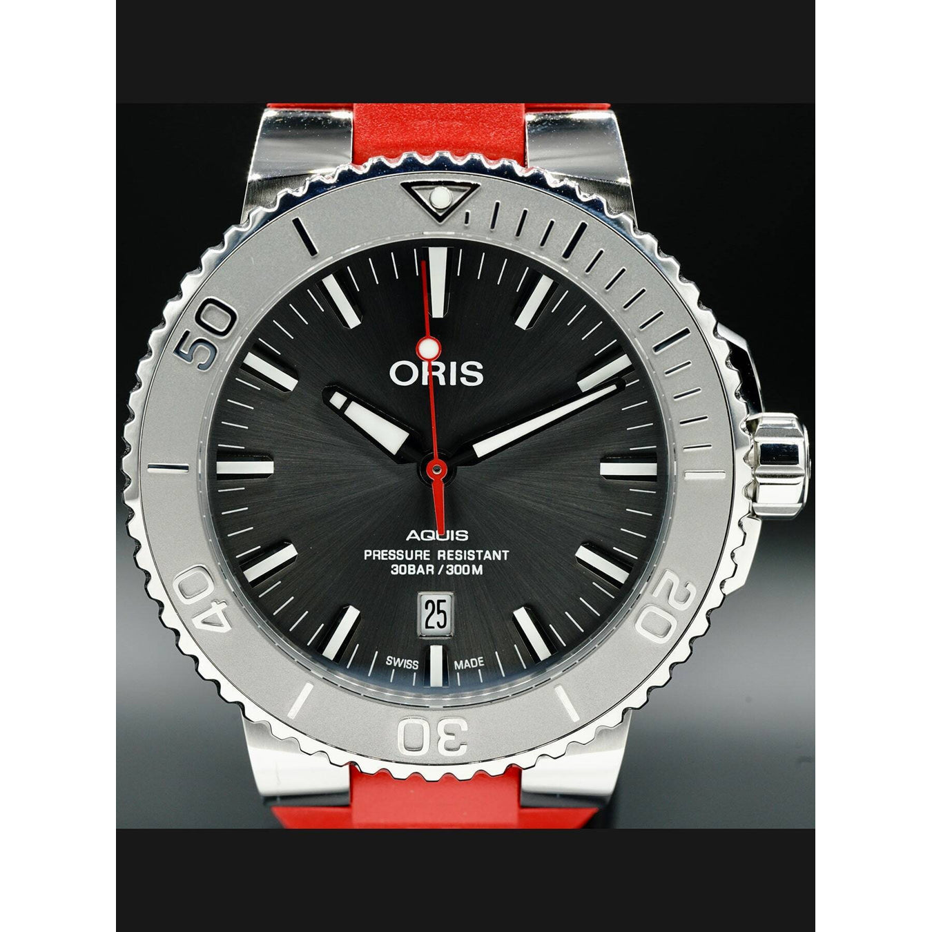 Oris Aquis Date Relief on Strap 01 733 7730 4153