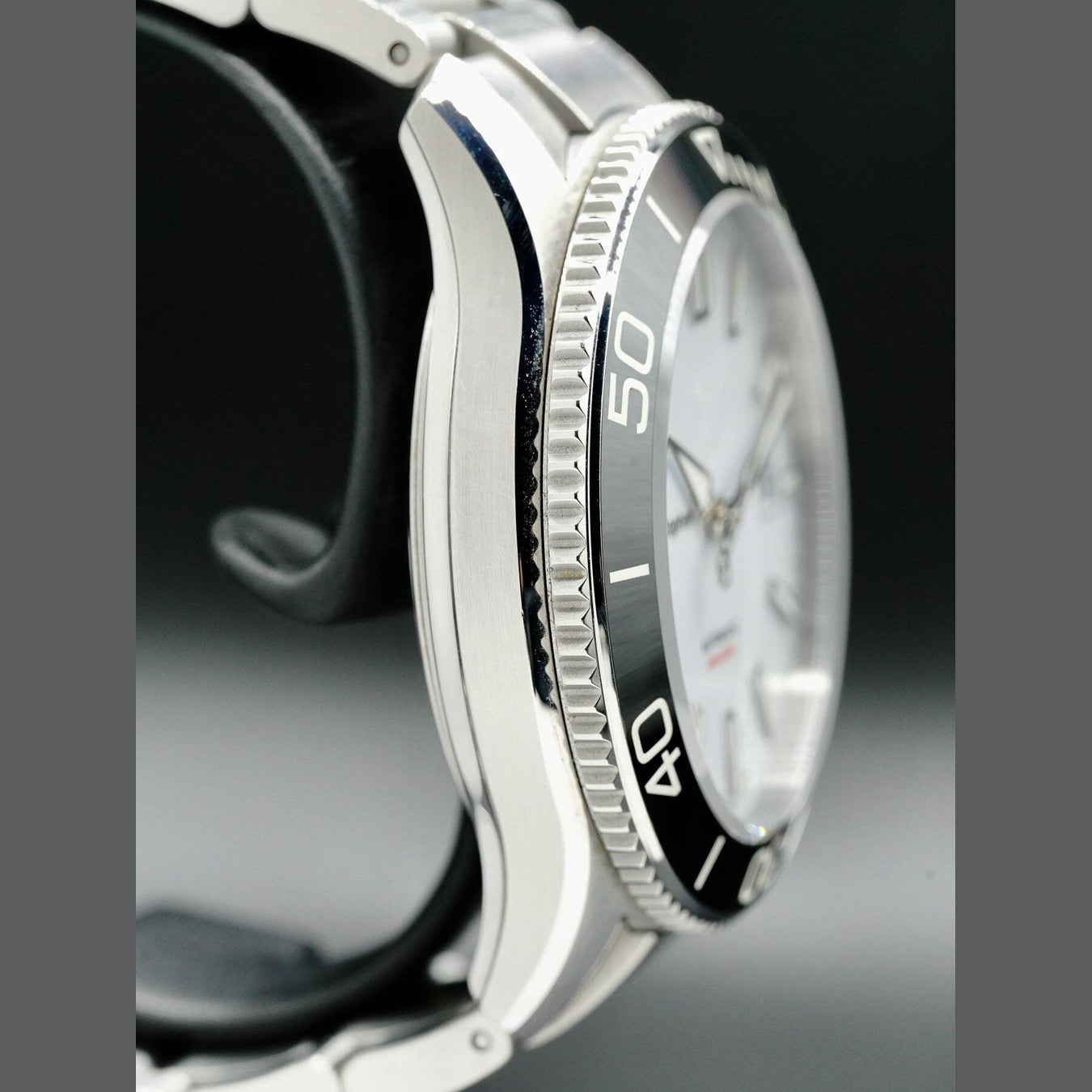 Christopher Ward C60 Trident Pro C60-42ADA3-S0KW0