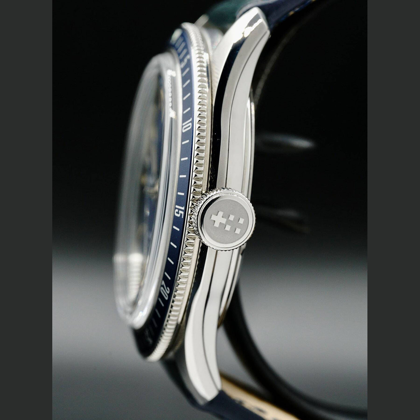 Christopher Ward C65 Trident Diver Blue Dial S65-41H3H1-S0BB0