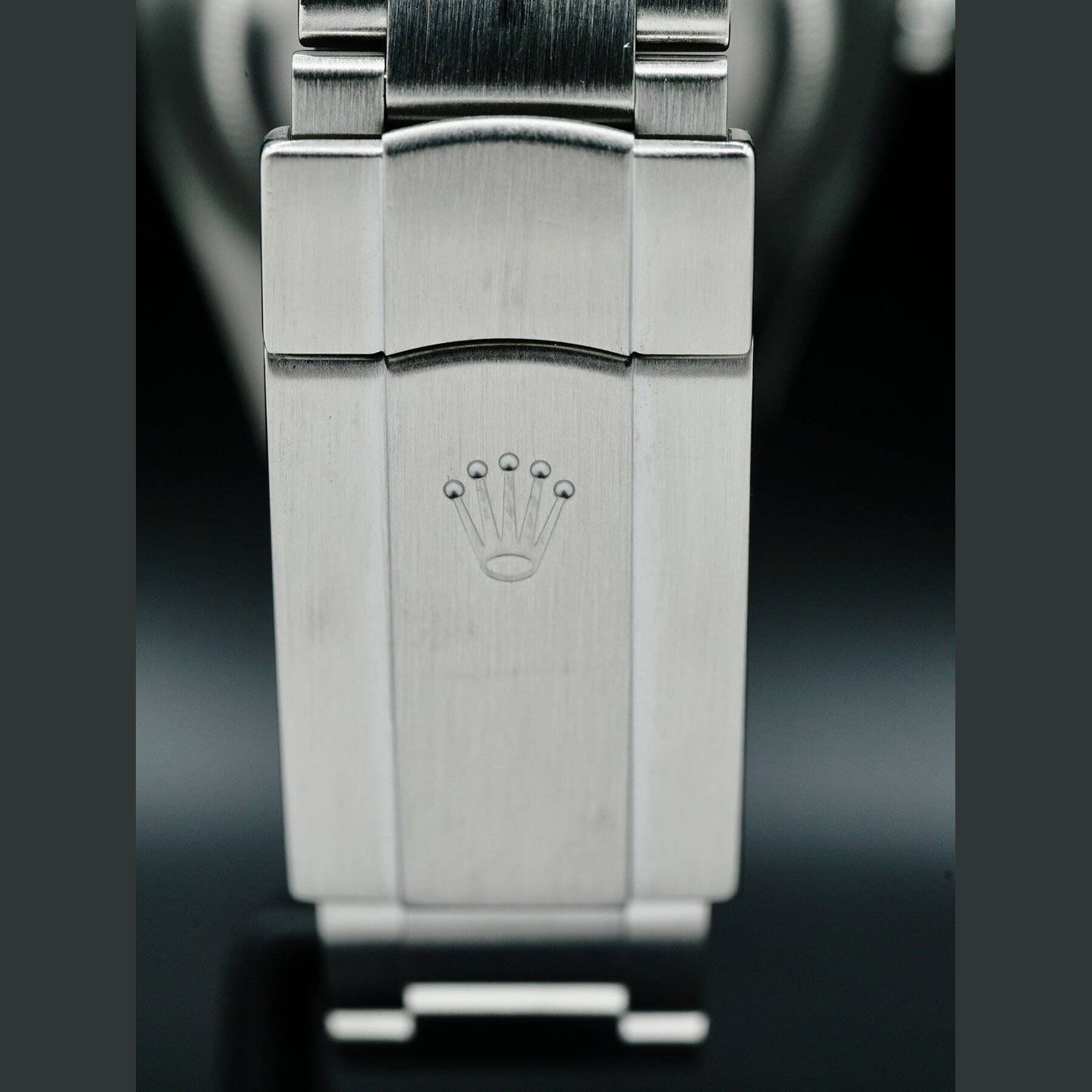 Rolex Oyster Perpetual 114300