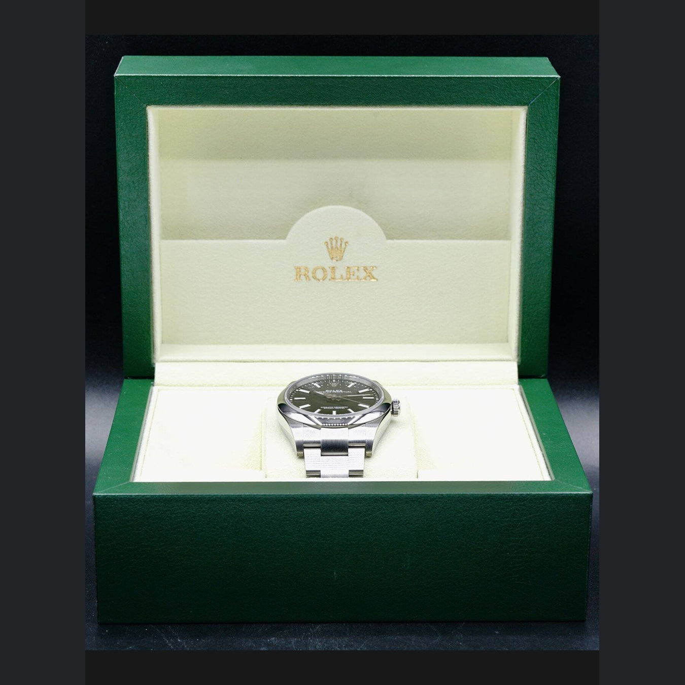 Rolex Oyster Perpetual 114300