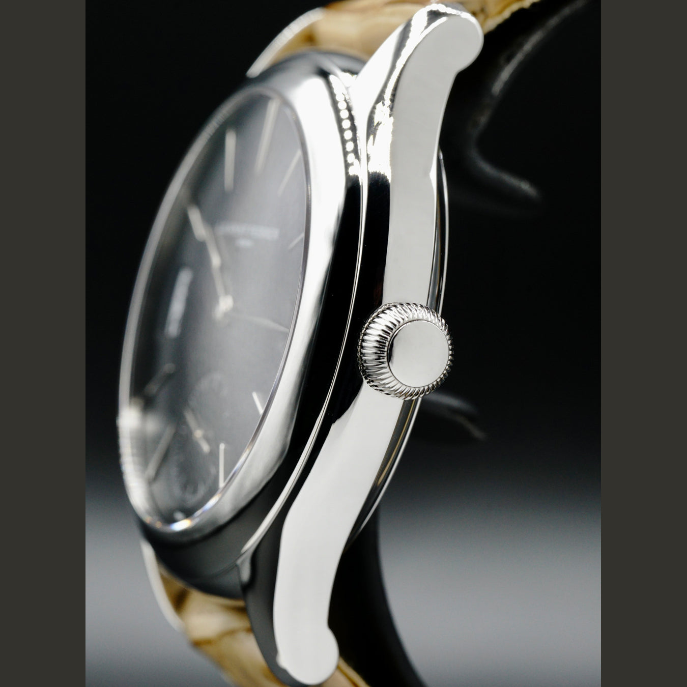 Laurent Ferrier Galet Traveller Opaline Black LCF007.AC.N1G