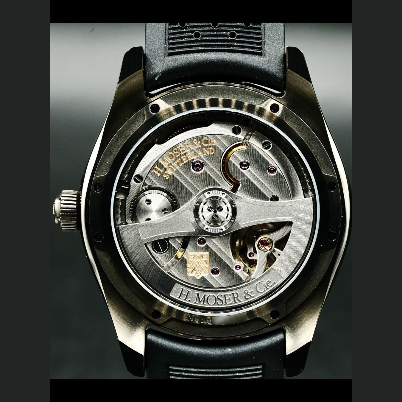 H. Moser & Cie. Pioneer Centre Seconds Funky Blue Black Edition 3200-1205