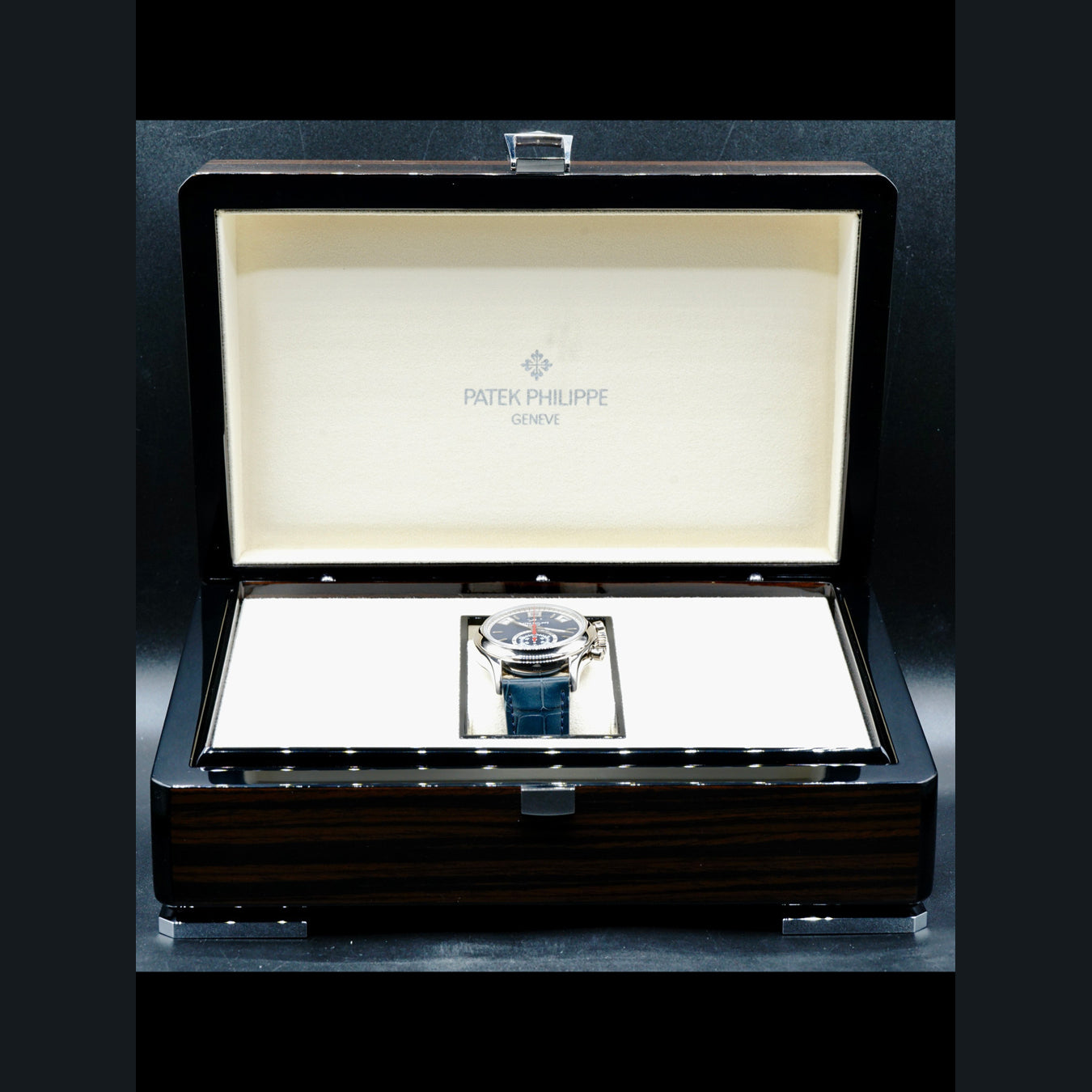 Patek Philippe Annual Calendar Chronograph 5960/01G-001