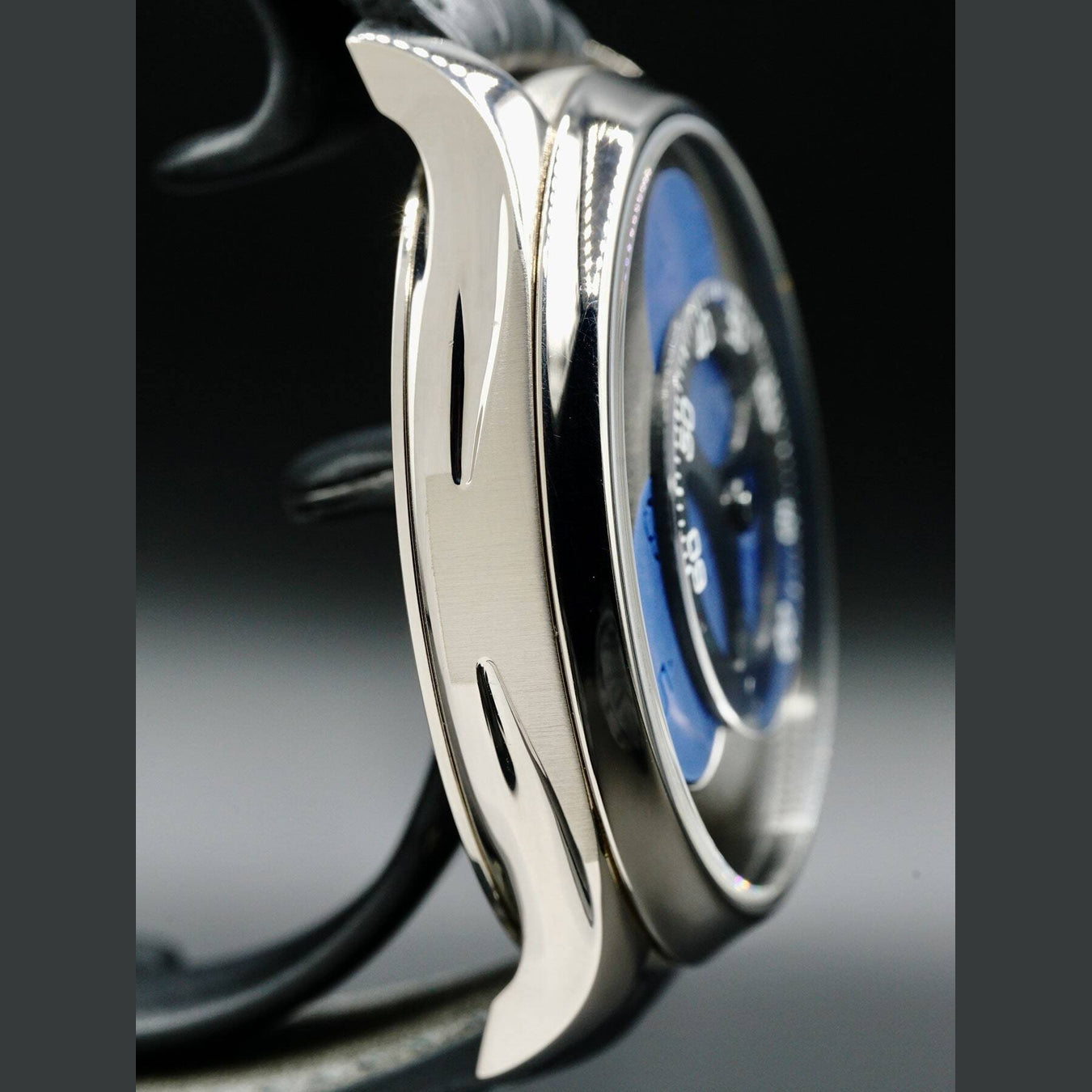 H. Moser & Cie. Endeavour Flying Hours 1806-0202