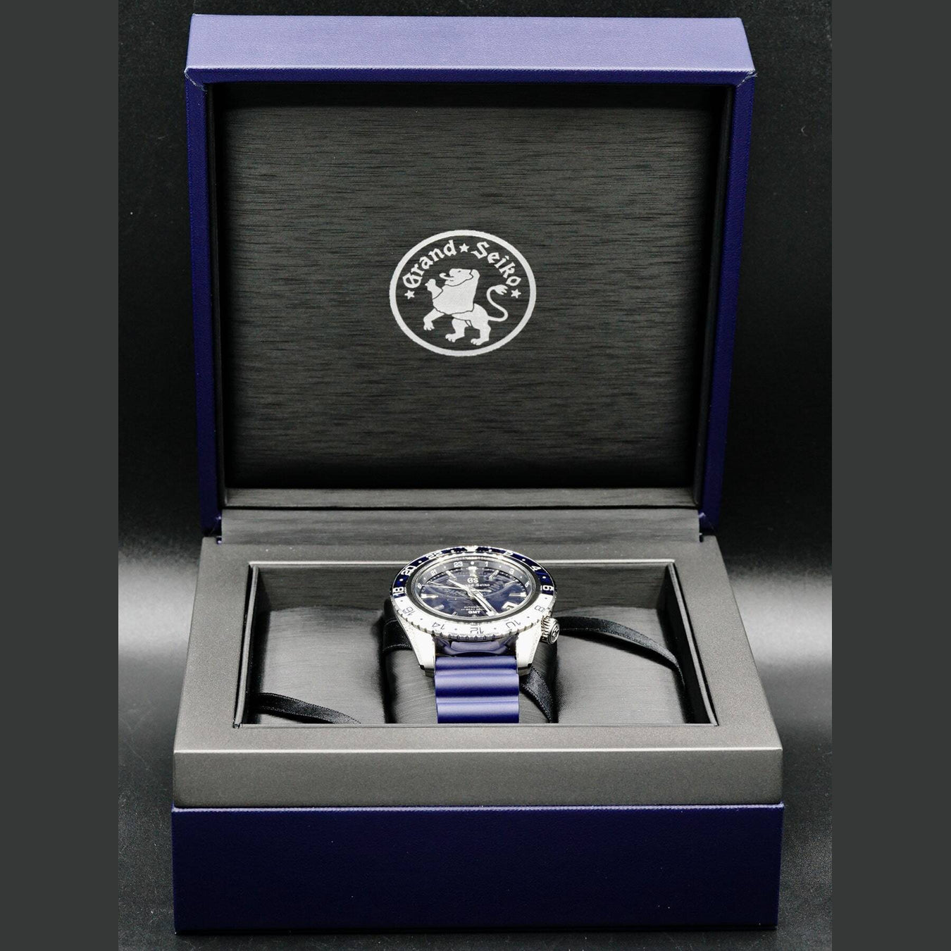 Grand Seiko Sport SBGJ237