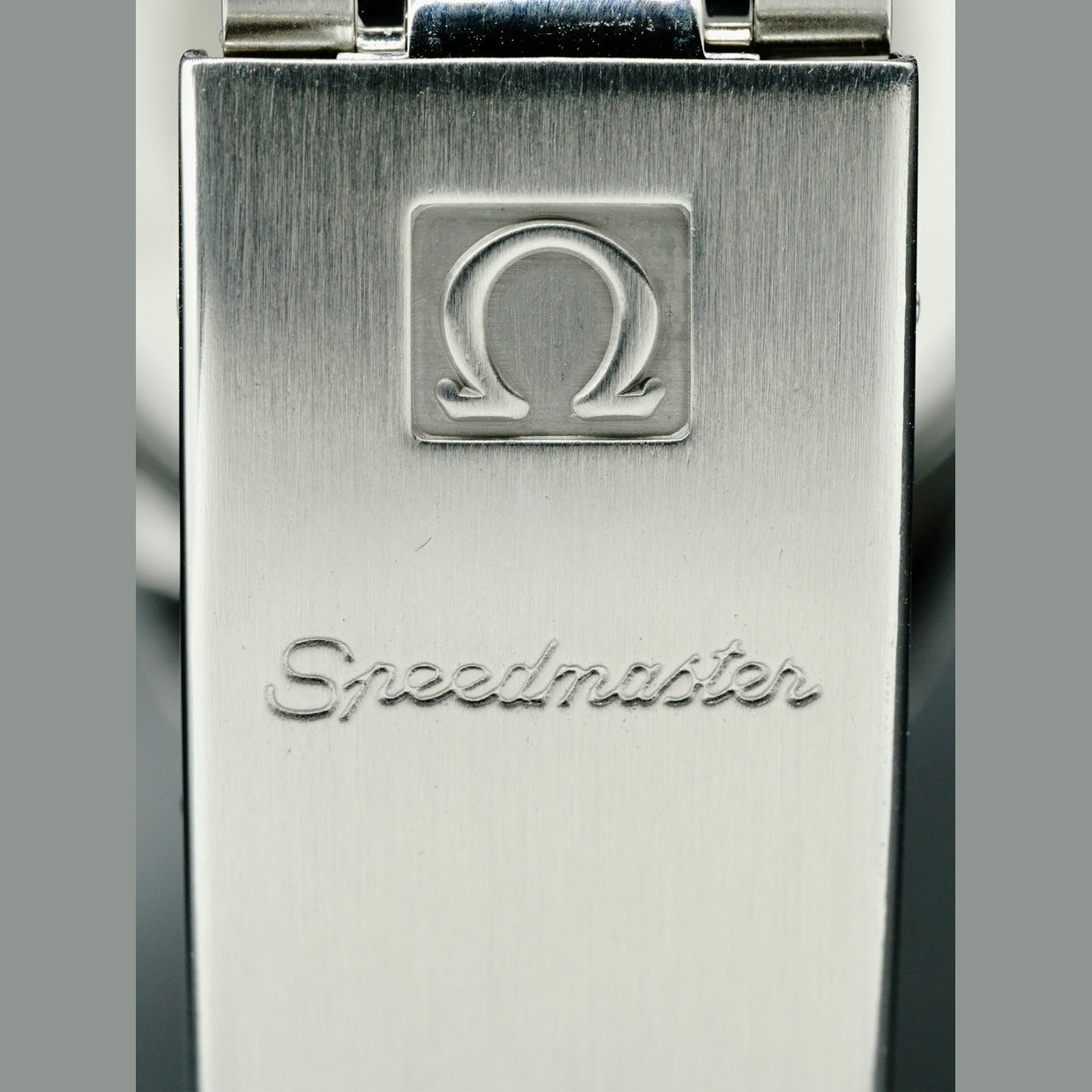 Omega Speedmaster Reduced Chronograph 3510.50.00