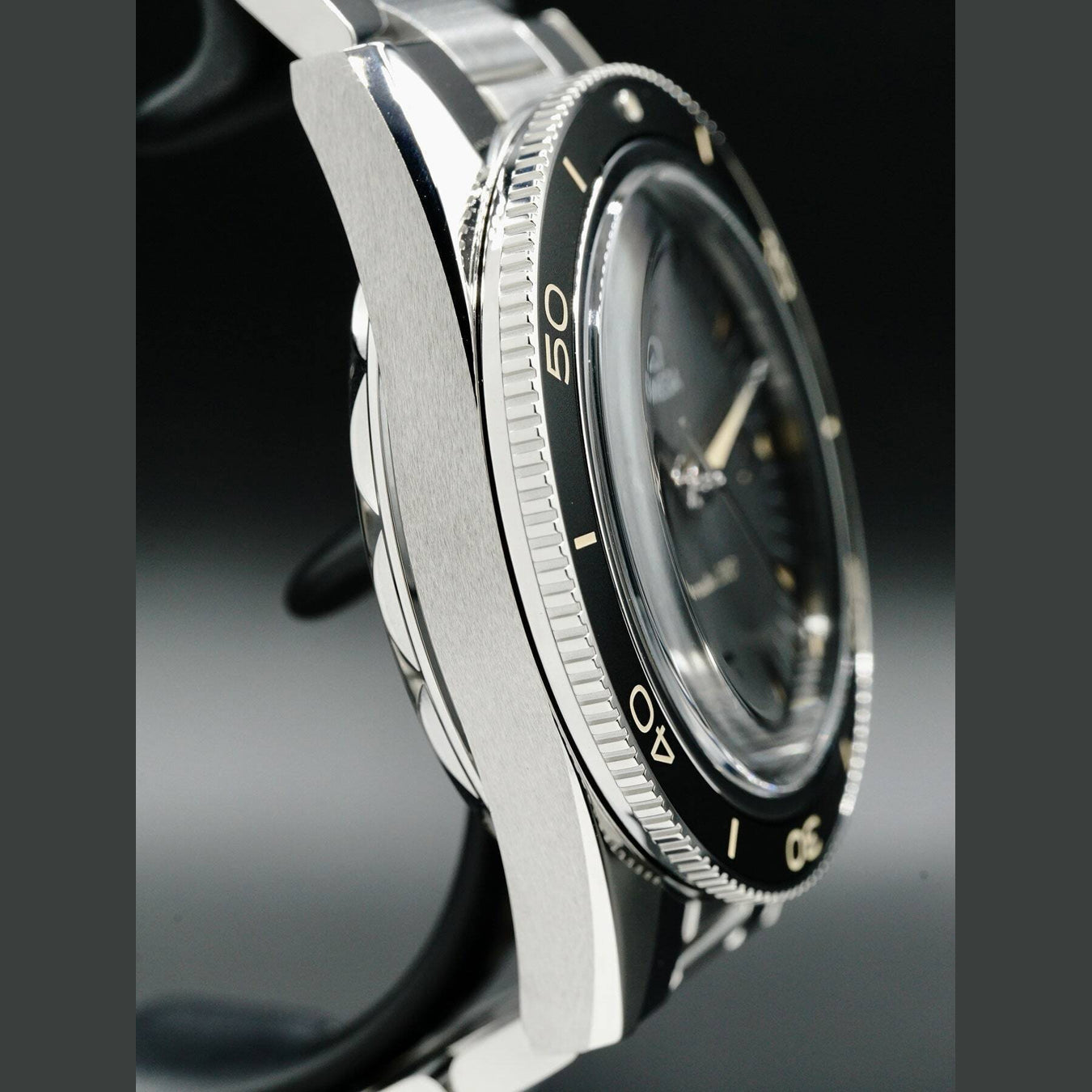 Omega Seamaster 300 Master Chronometer 234.30.41.21.01.001