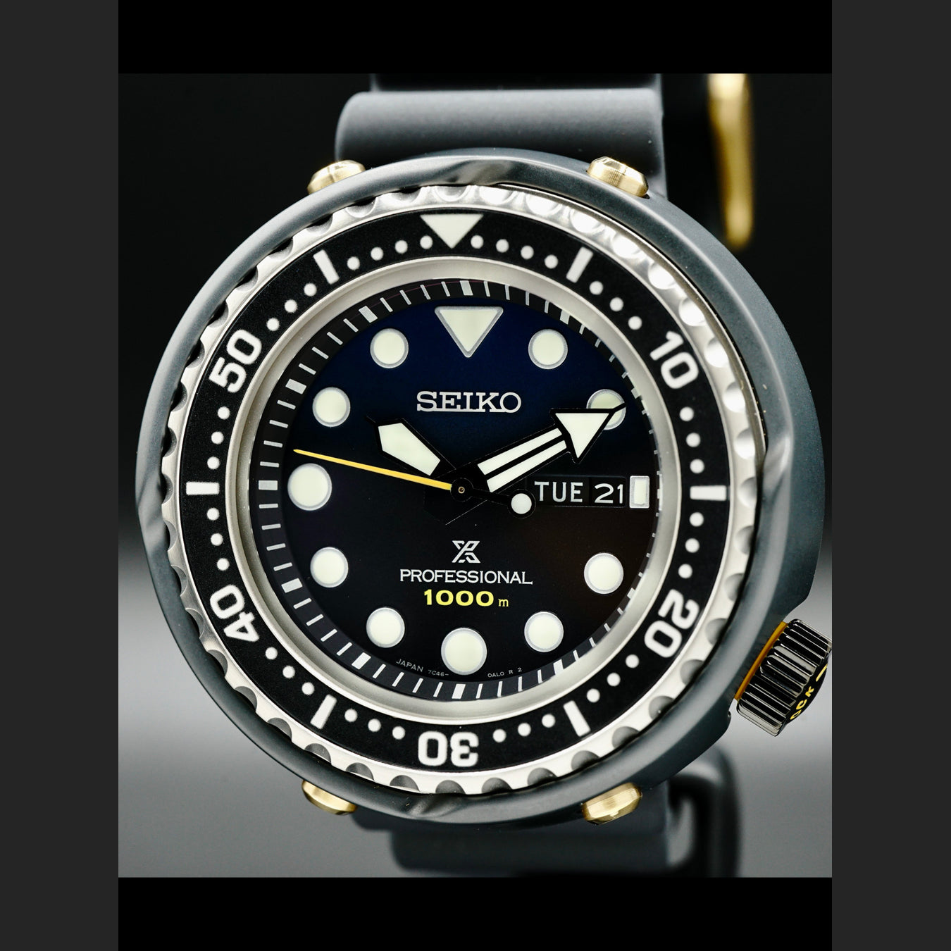 Seiko Prospex 1986 Quartz Diver's 35th Anniversary Limited Edition SBBN051