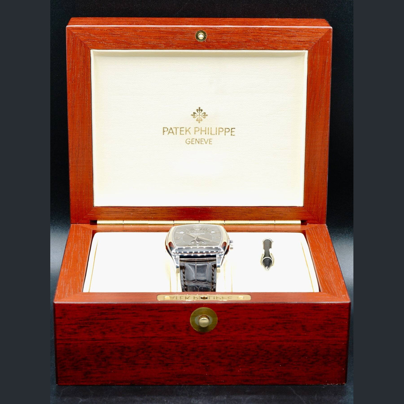 Patek Philippe Gondolo Calendario 5135G-010