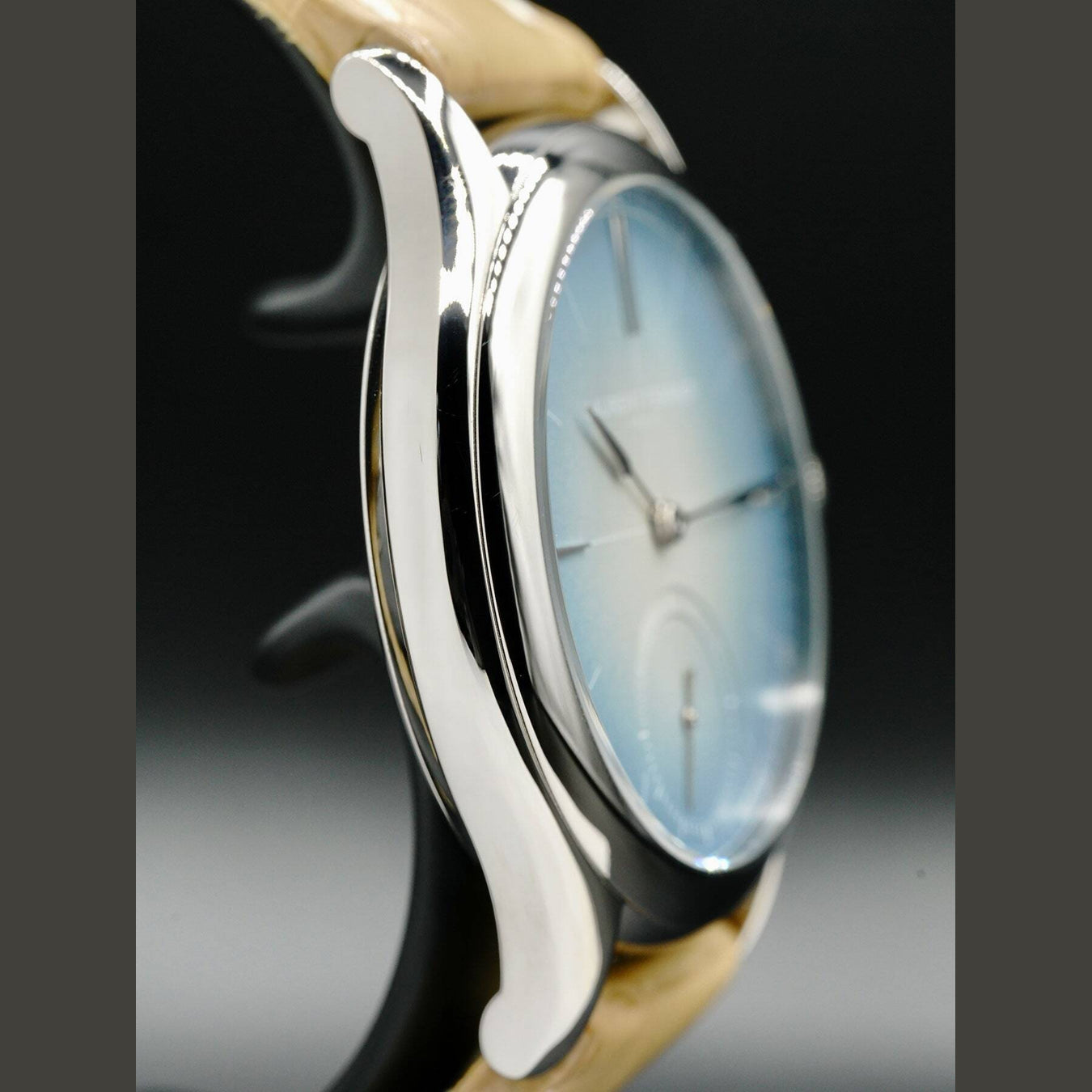 Laurent Ferrier Exquisite Timepieces Exclusive Origin LCF036.T1.CGS.1