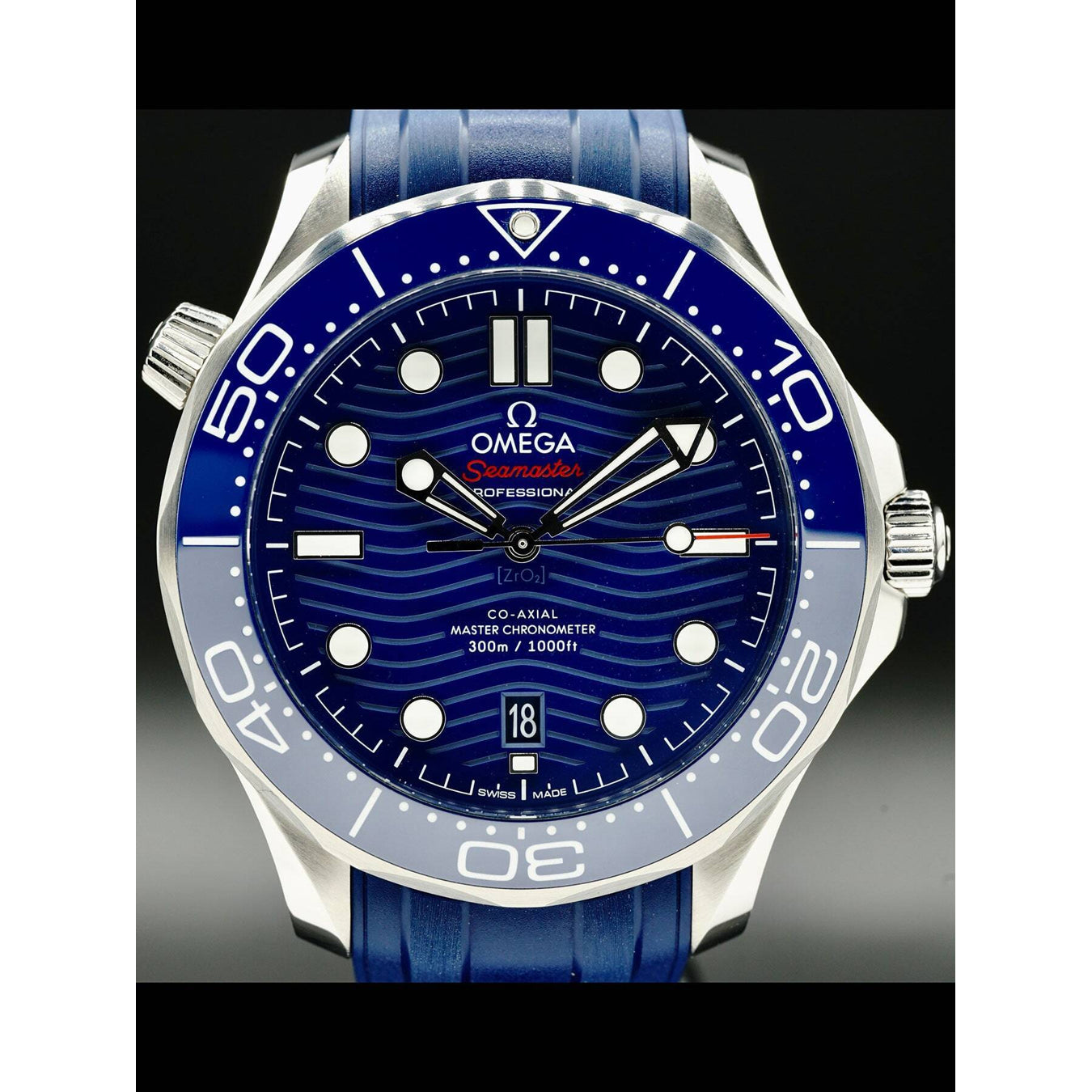 Omega Seamaster Diver 300M Co-Axial Master Chronometer on Rubber Strap 210.32.42.20.03.001
