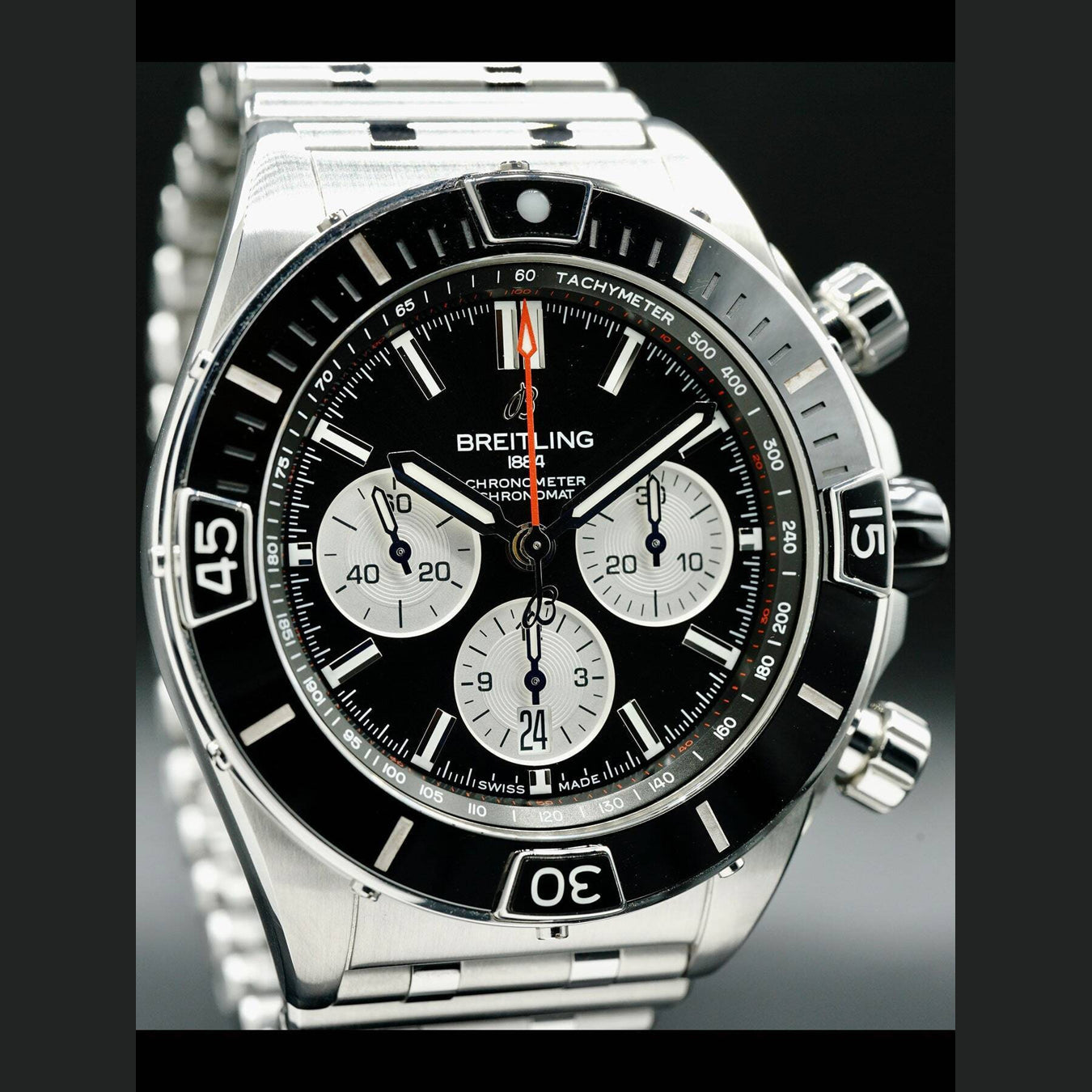Breitling Super Chronomat B01 44 AB0136
