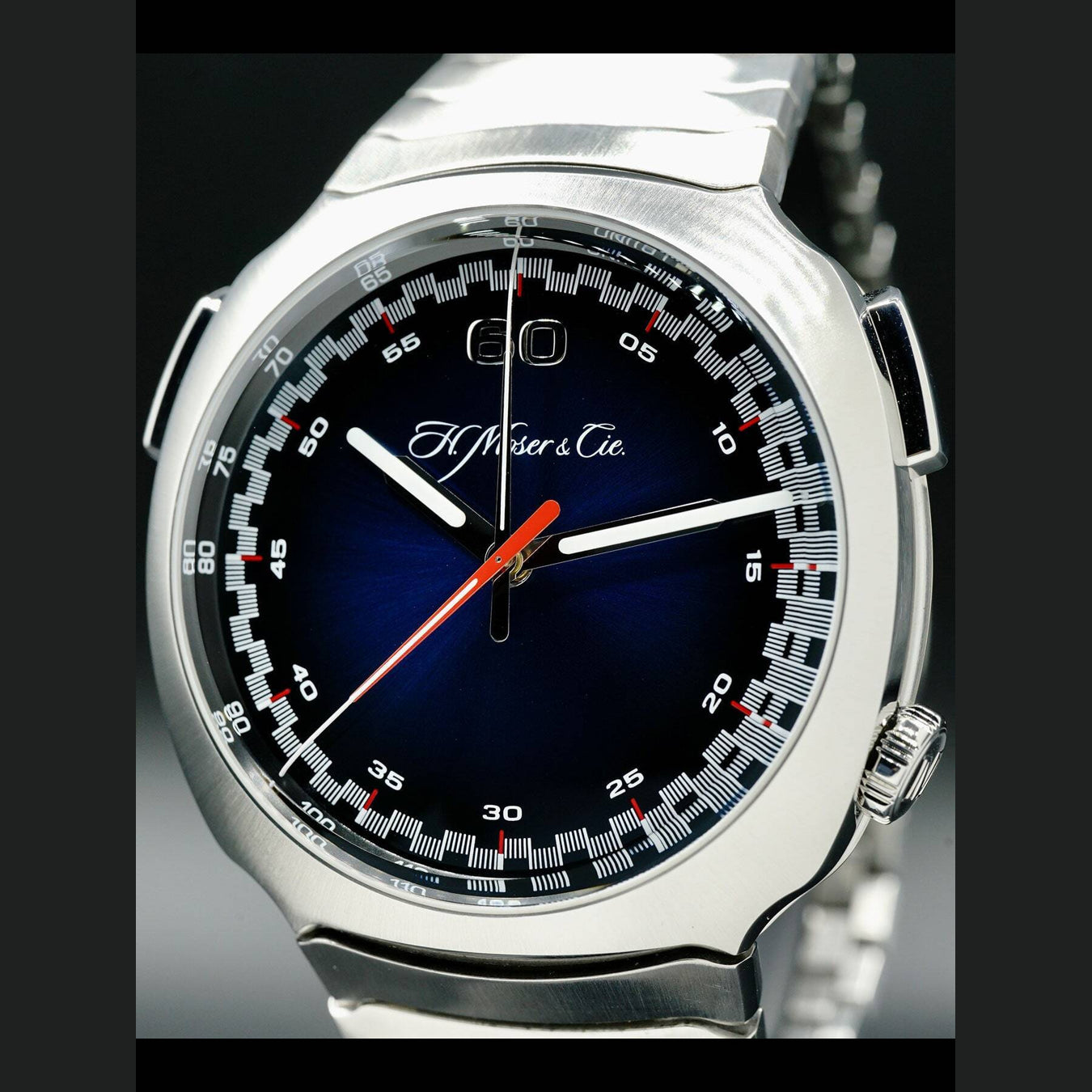 H. Moser & Cie. Streamliner Chrono Blue 6902-1201