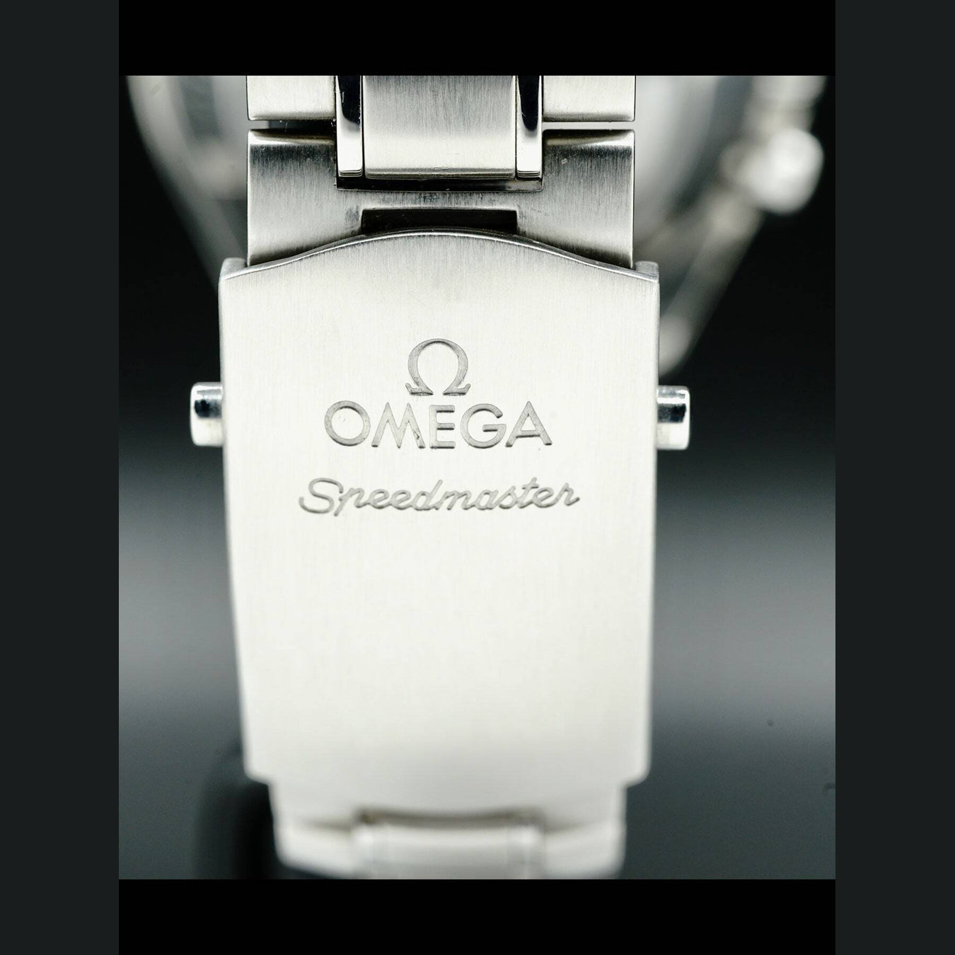Rare Omega Speedmaster Broad Arrow 321.10.42.50.02.001