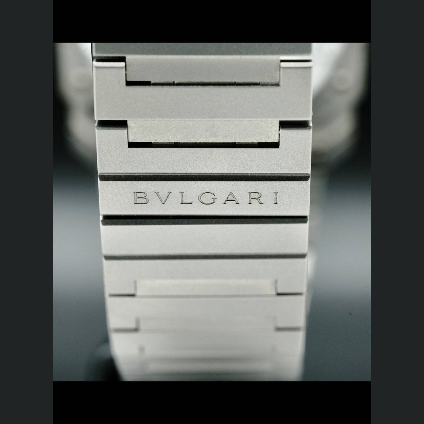 Bulgari Octo Finissimo 10th Anniversary BGO 40 T XT