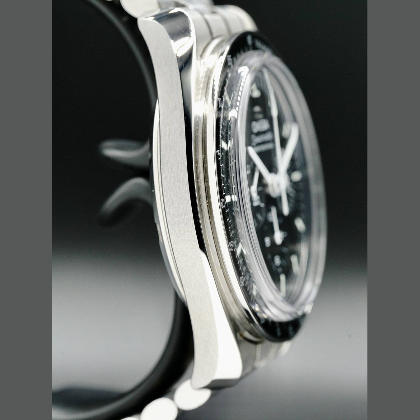 Omega Speedmaster Moonwatch Professional Master Chronograph 310.30.42.50.01.002