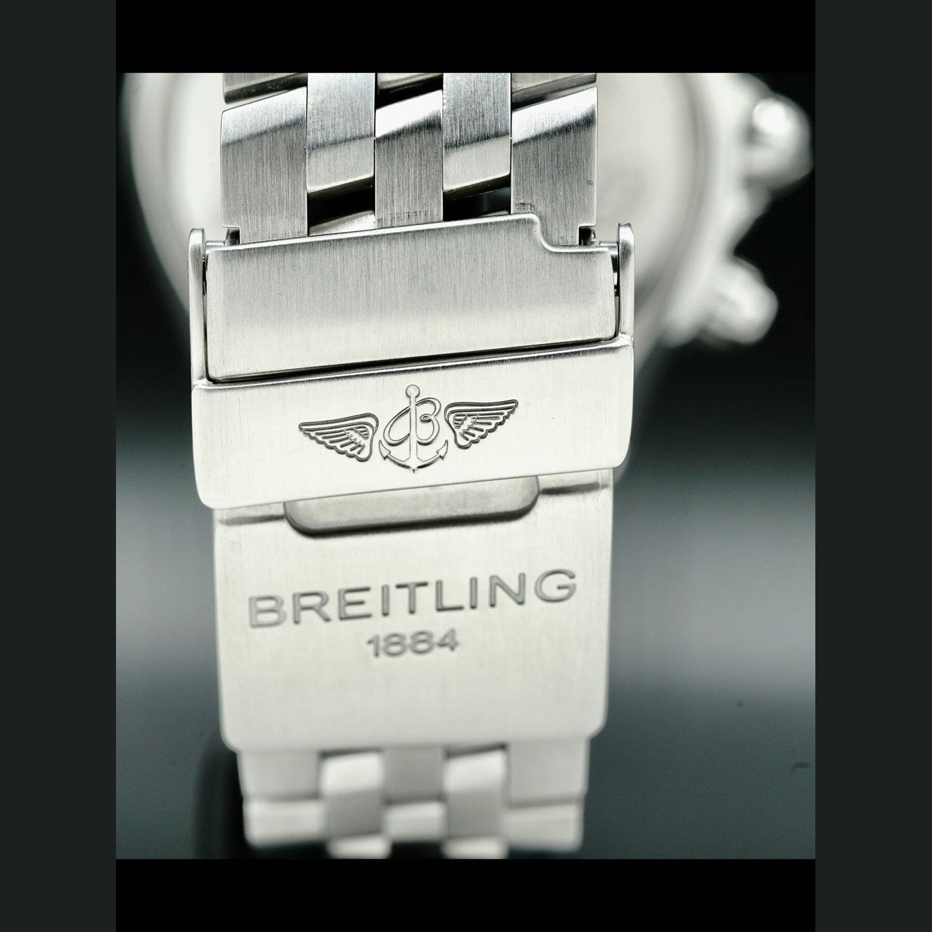 Breitling Blackbird A44359