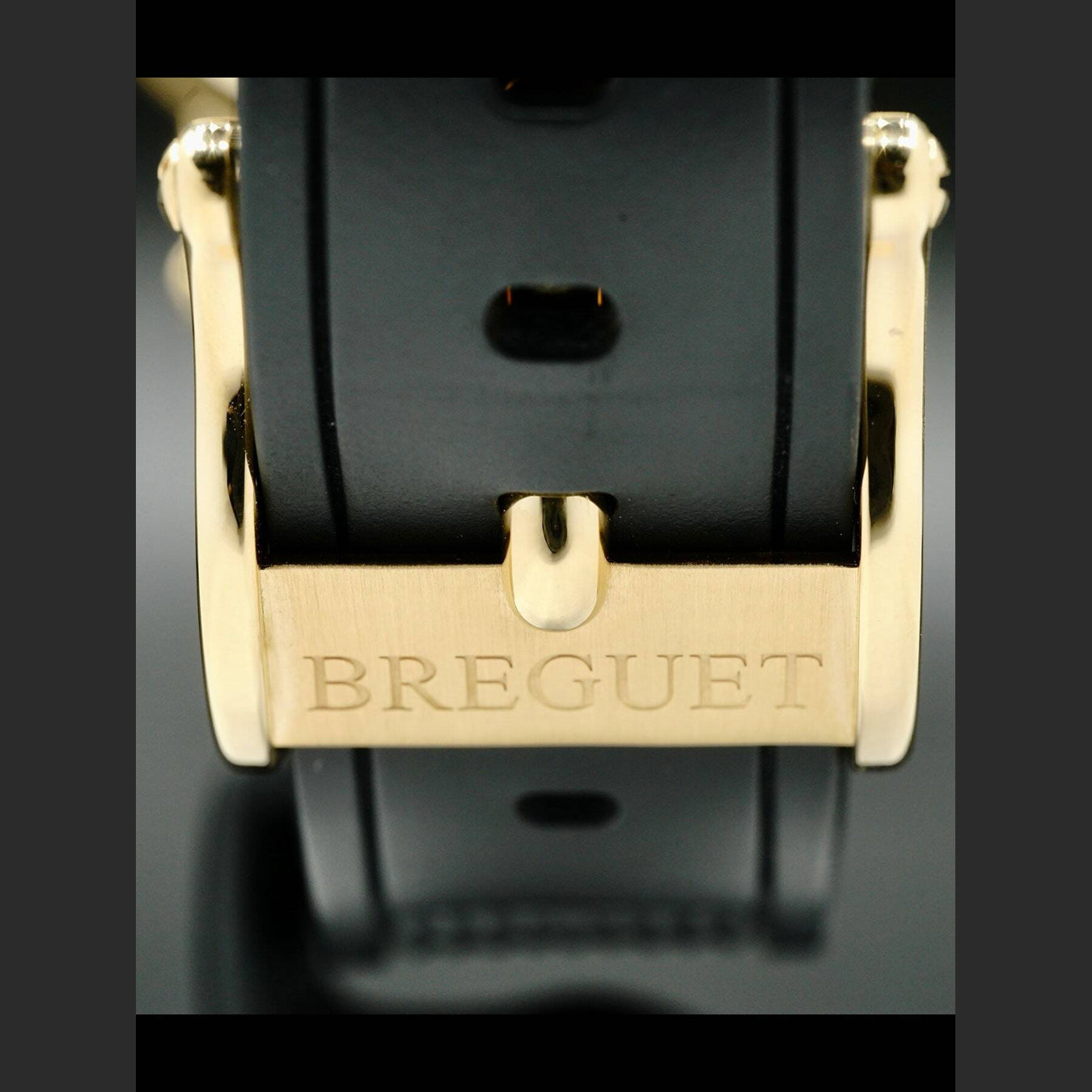 Breguet Marine Automatic Big Date Yellow Gold 5817BA