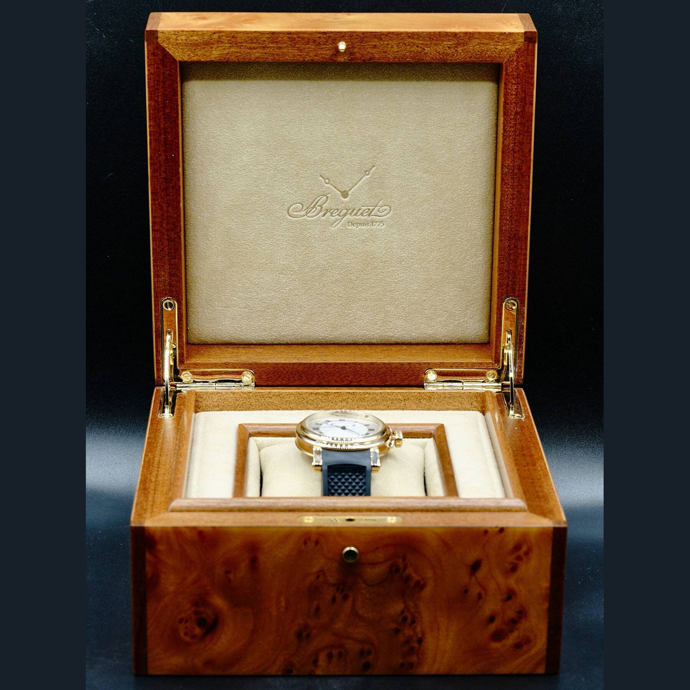 Breguet Marine Automatic Big Date Yellow Gold 5817BA