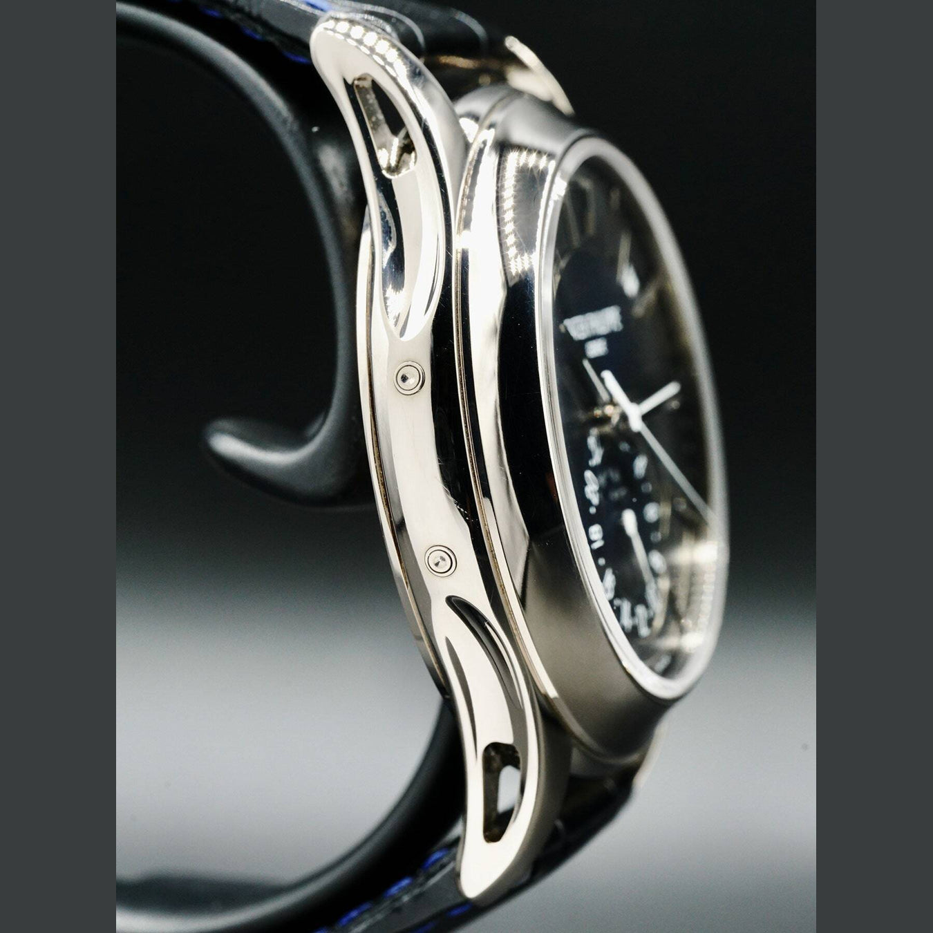 Patek Philippe Complications Moon Phases Annual Calendar 5205G-013