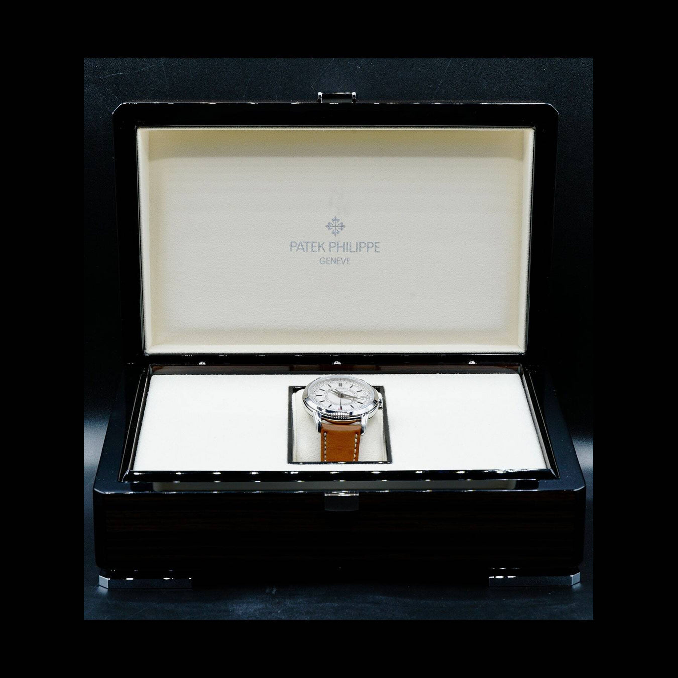 Patek Philippe Calatrava Weekly Calendar 5212A