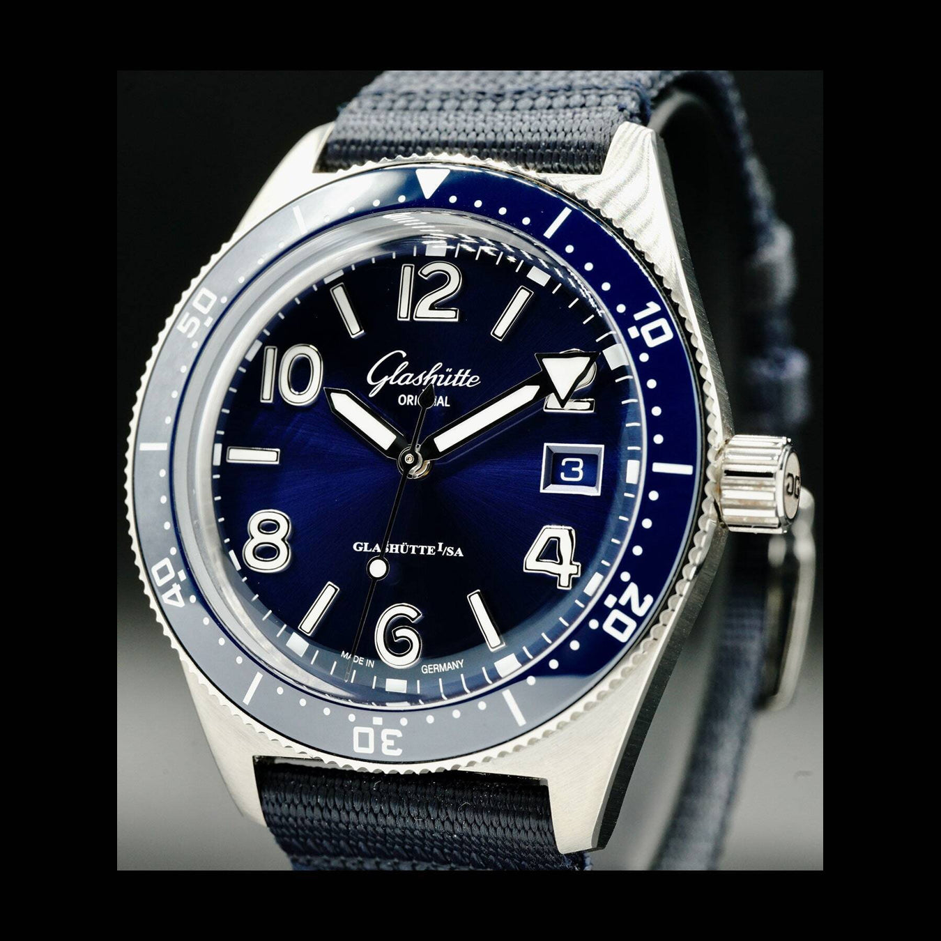 Glashütte Original SeaQ Blue Dial 39.5mm 1-39-11-09-81-70