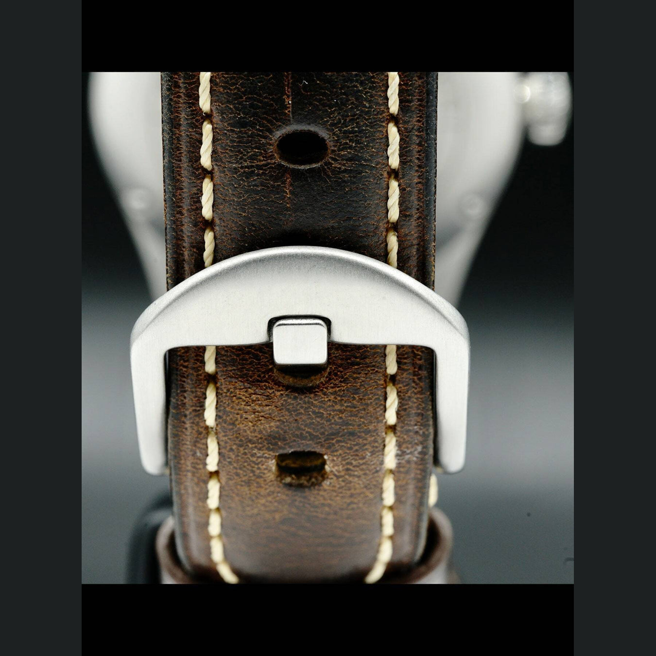 Longines Spirit L3.811.4.03.2