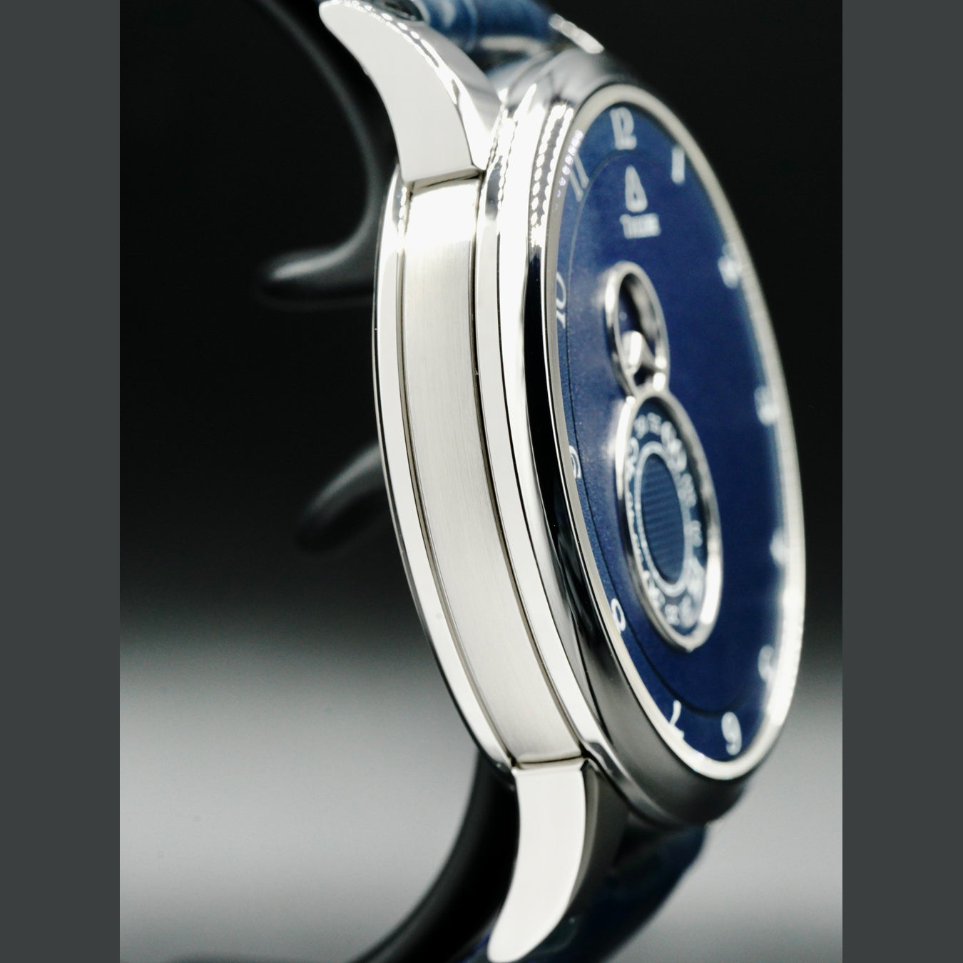 Trilobe Nuit Fantastique Grained Blue Steel NF01BG