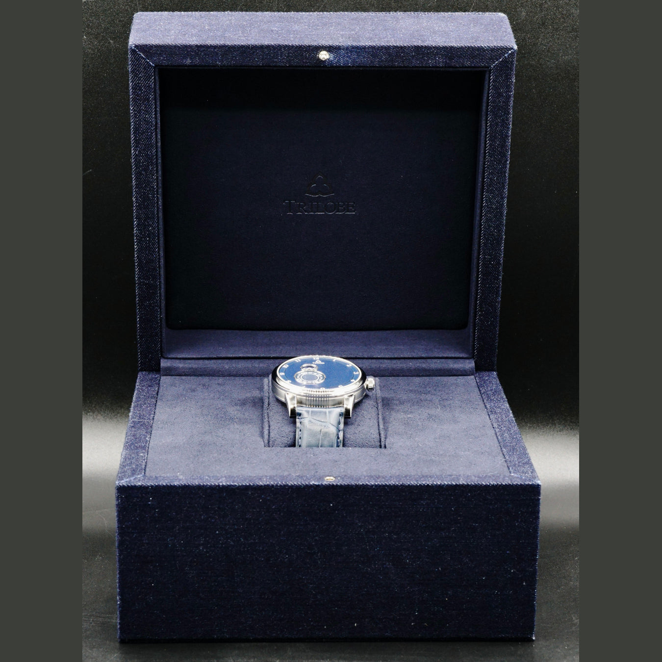 Trilobe Nuit Fantastique Grained Blue Steel NF01BG