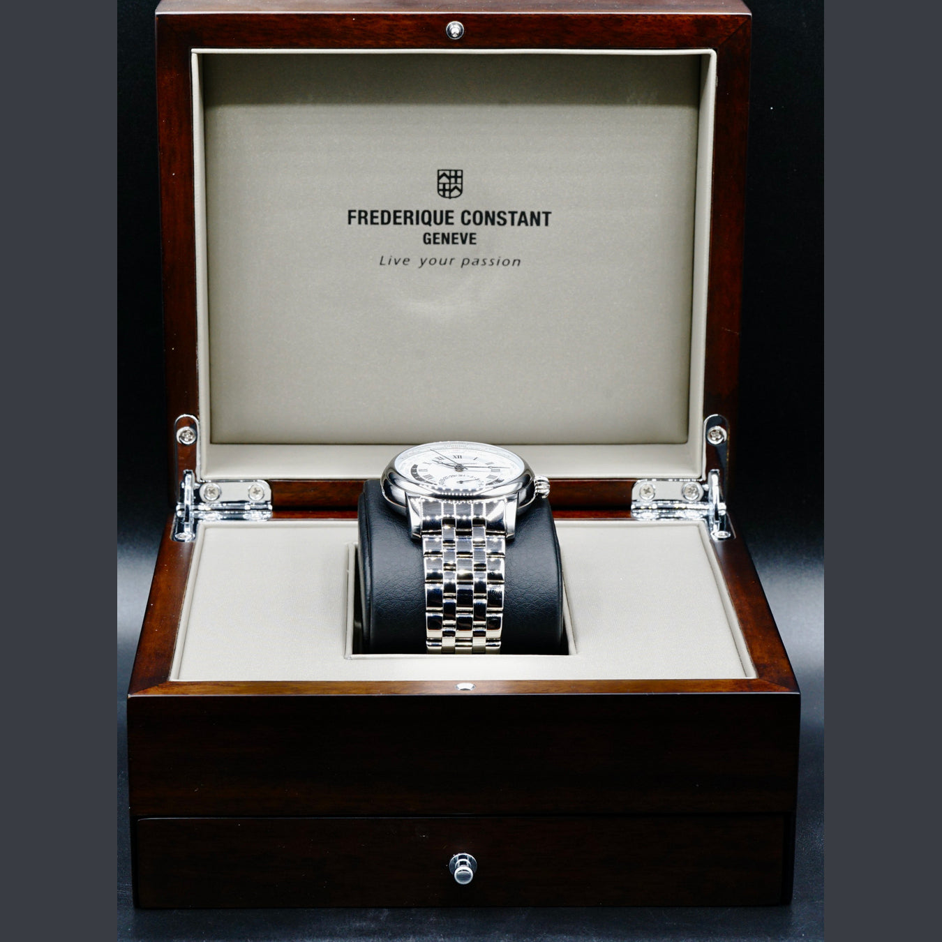 Frederique Constant Worldtimer FC-718MC4H6B