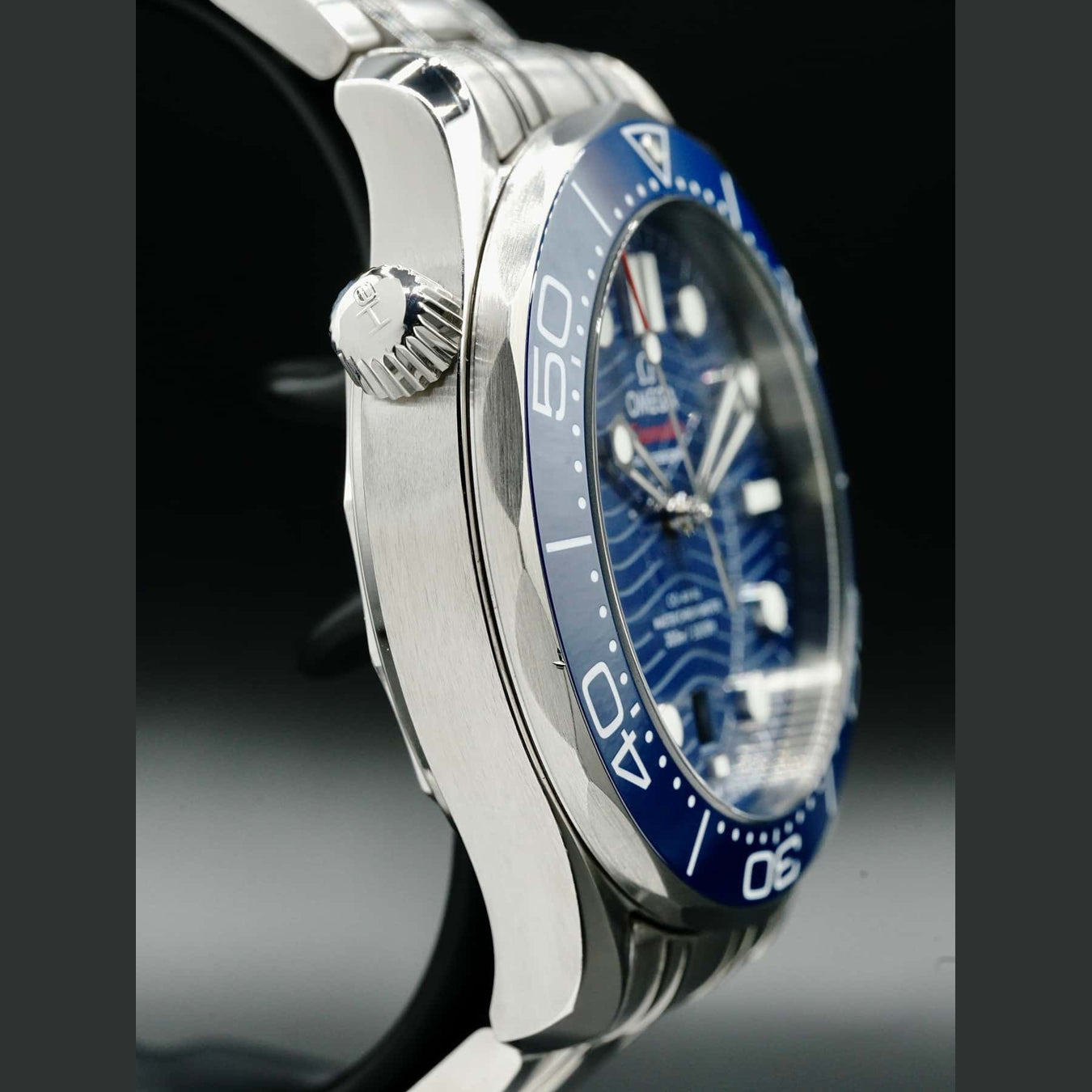 Omega Seamaster Diver 300M Co-Axial Master Chronometer on Bracelet 210.30.42.20.03.001