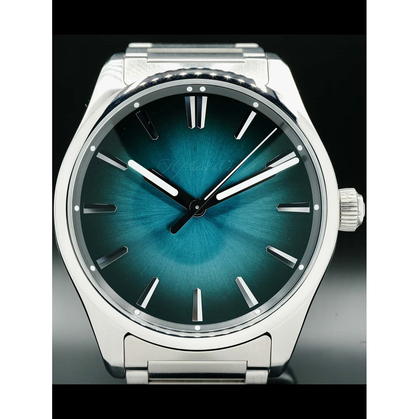 H. Moser & Cie. Pioneer Centre Seconds Mega Cool 3200-1214