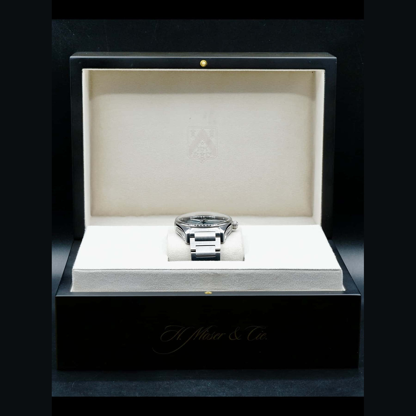 H. Moser & Cie. Pioneer Centre Seconds Mega Cool 3200-1214