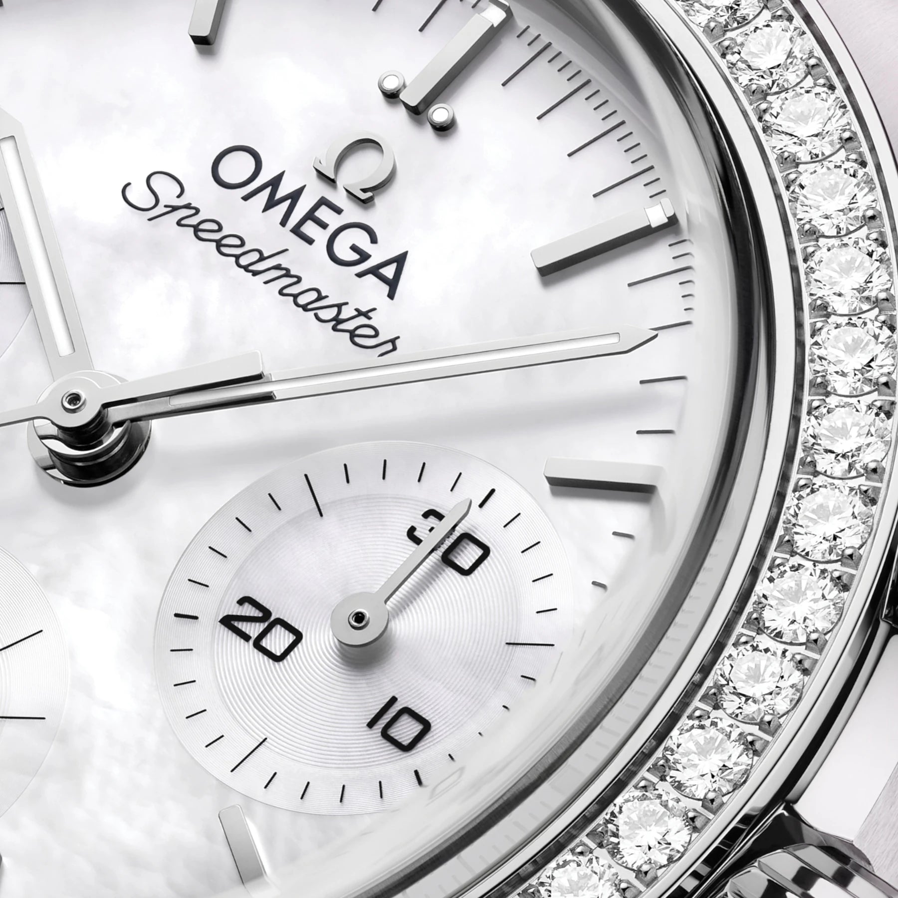 Omega Speedmaster 38 324.15.38.50.05.001
