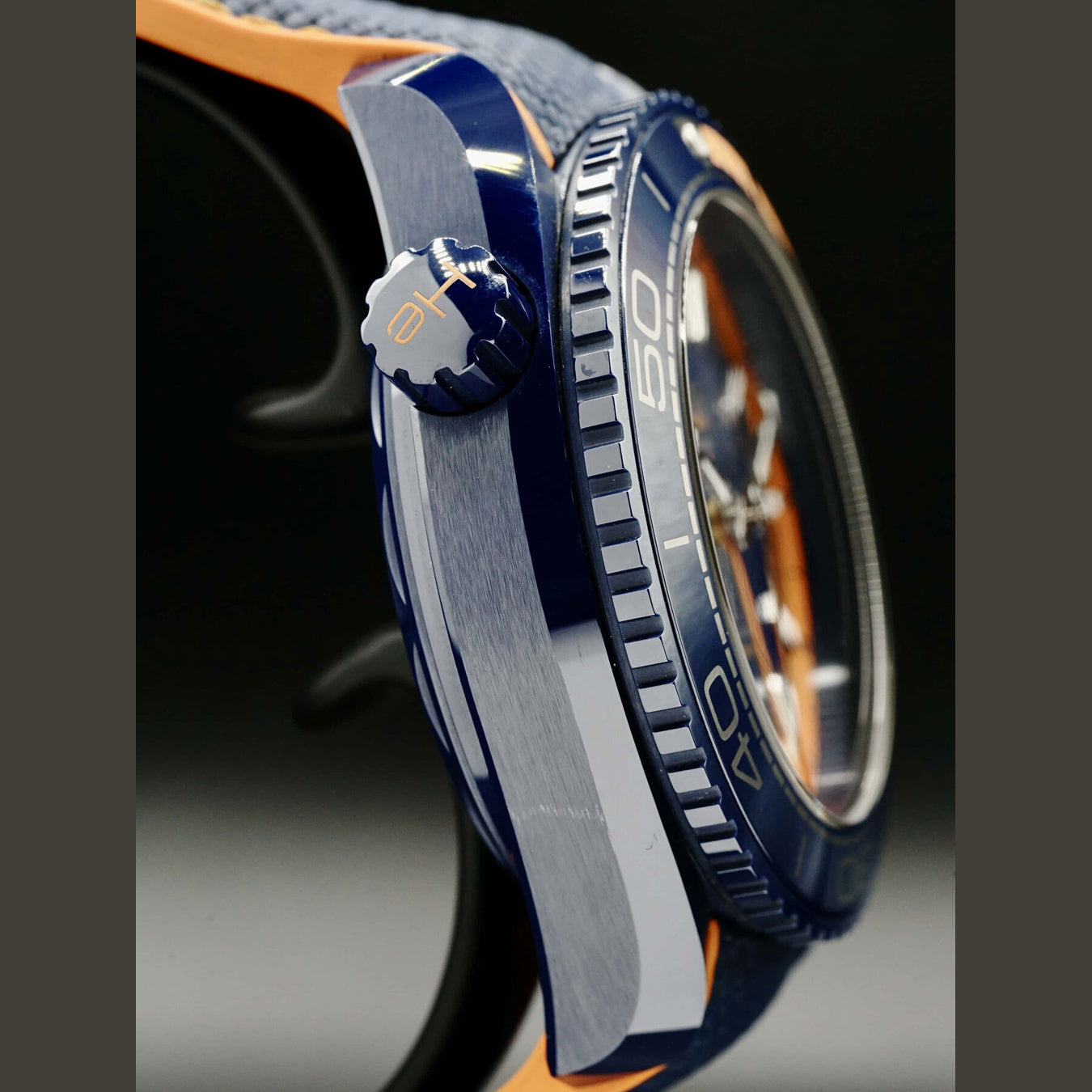 Omega Planet Ocean 600M Co-Axial Master Chronometer GMT 45.5mm 215.92.46.22.03.001