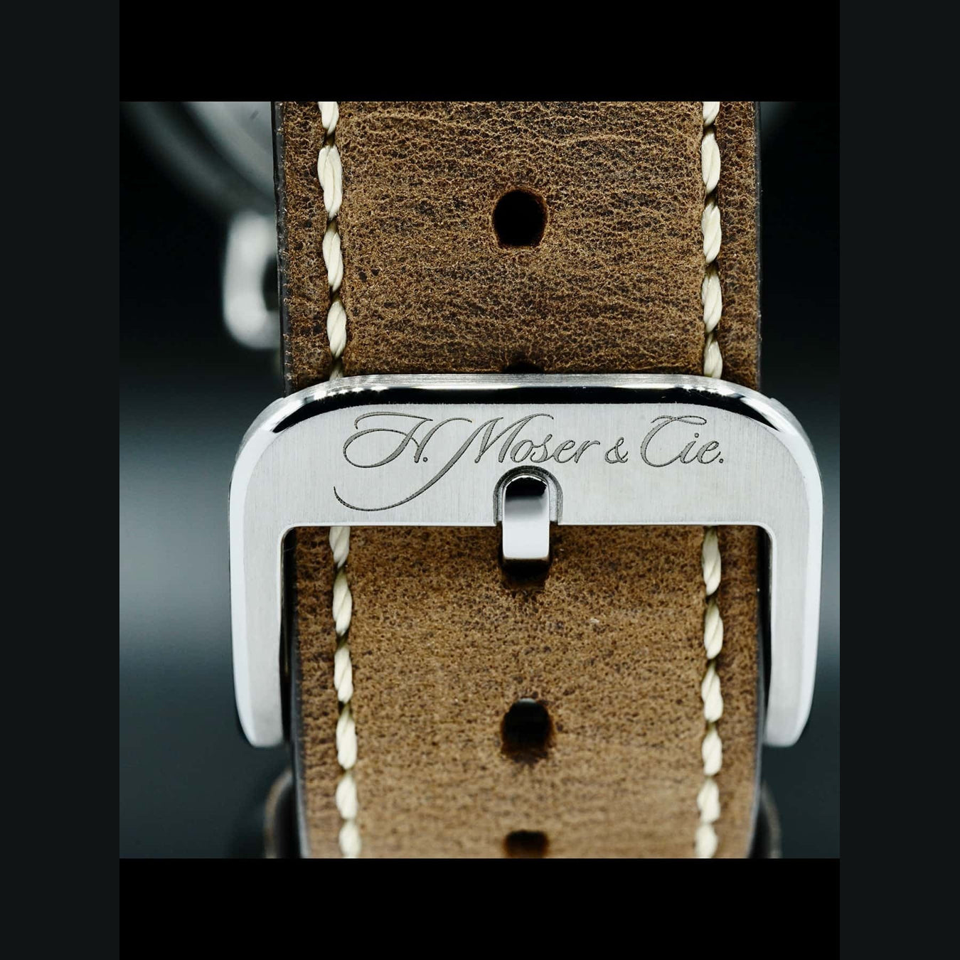 H. Moser & Cie. Heritage Centre Seconds Funky Blue 8200-1201