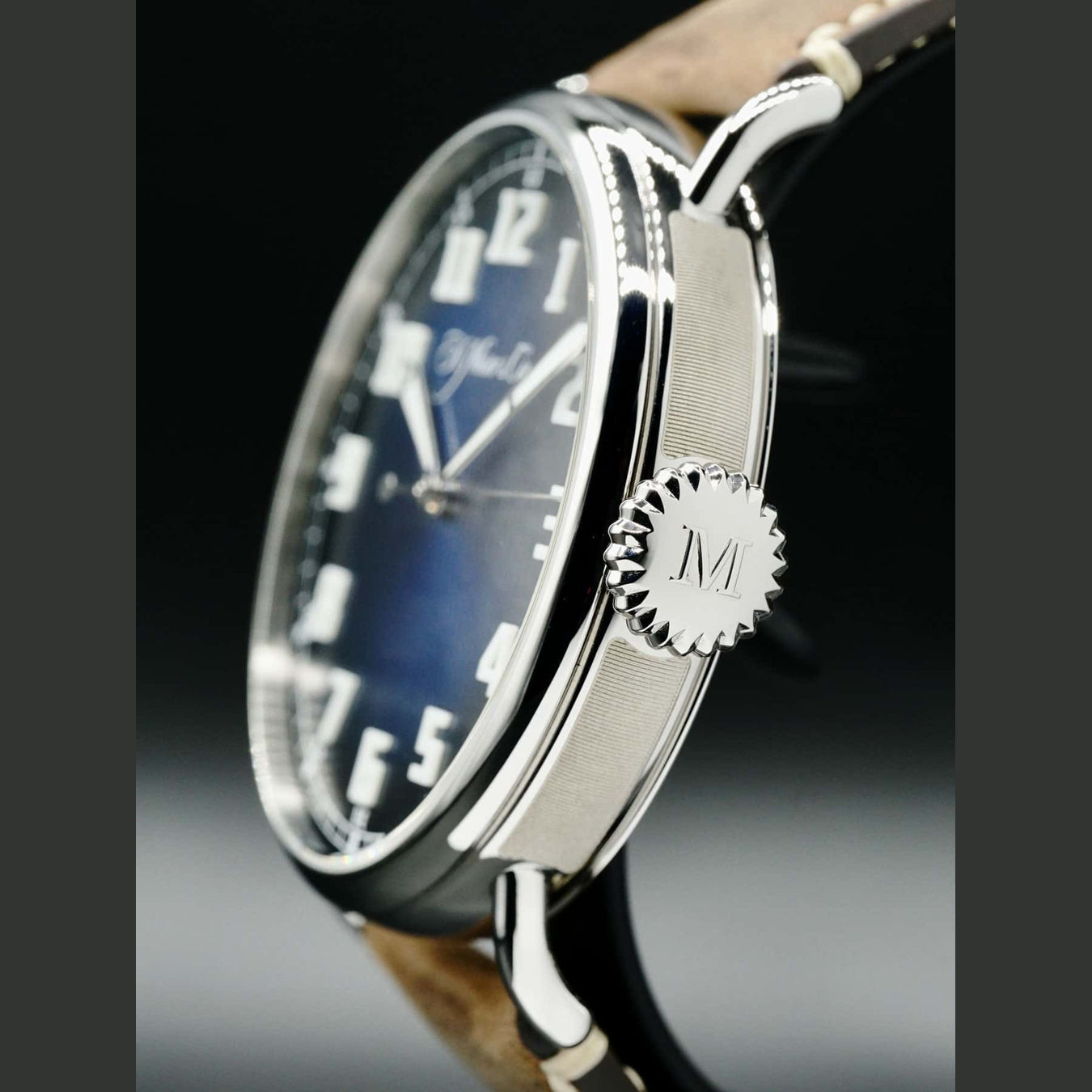 H. Moser & Cie. Heritage Centre Seconds Funky Blue 8200-1201