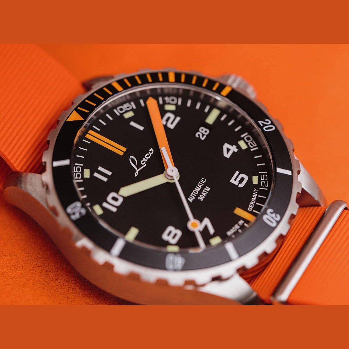 Laco Squad Atlantik 39 on Orange Rubber Strap