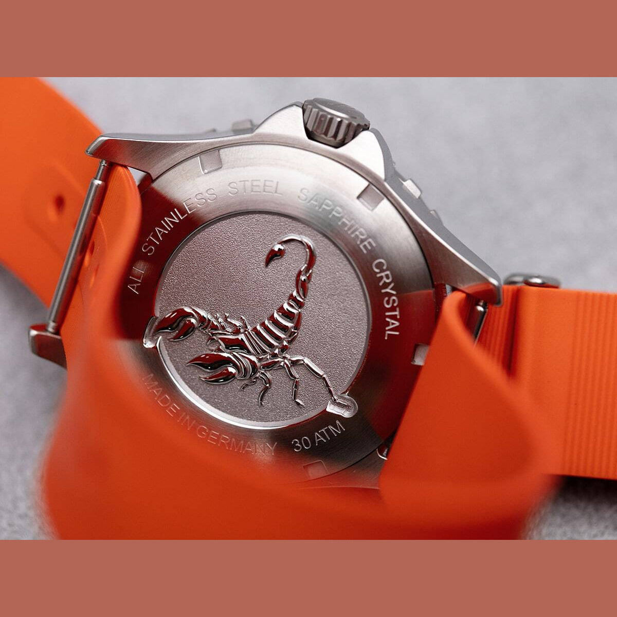 Laco Squad Atlantik 39 on Orange Rubber Strap