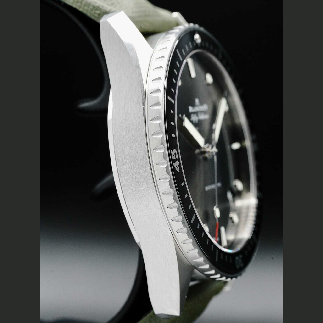 Blancpain Fifty Fathoms Bathyscaphe 5000 1110 B52A