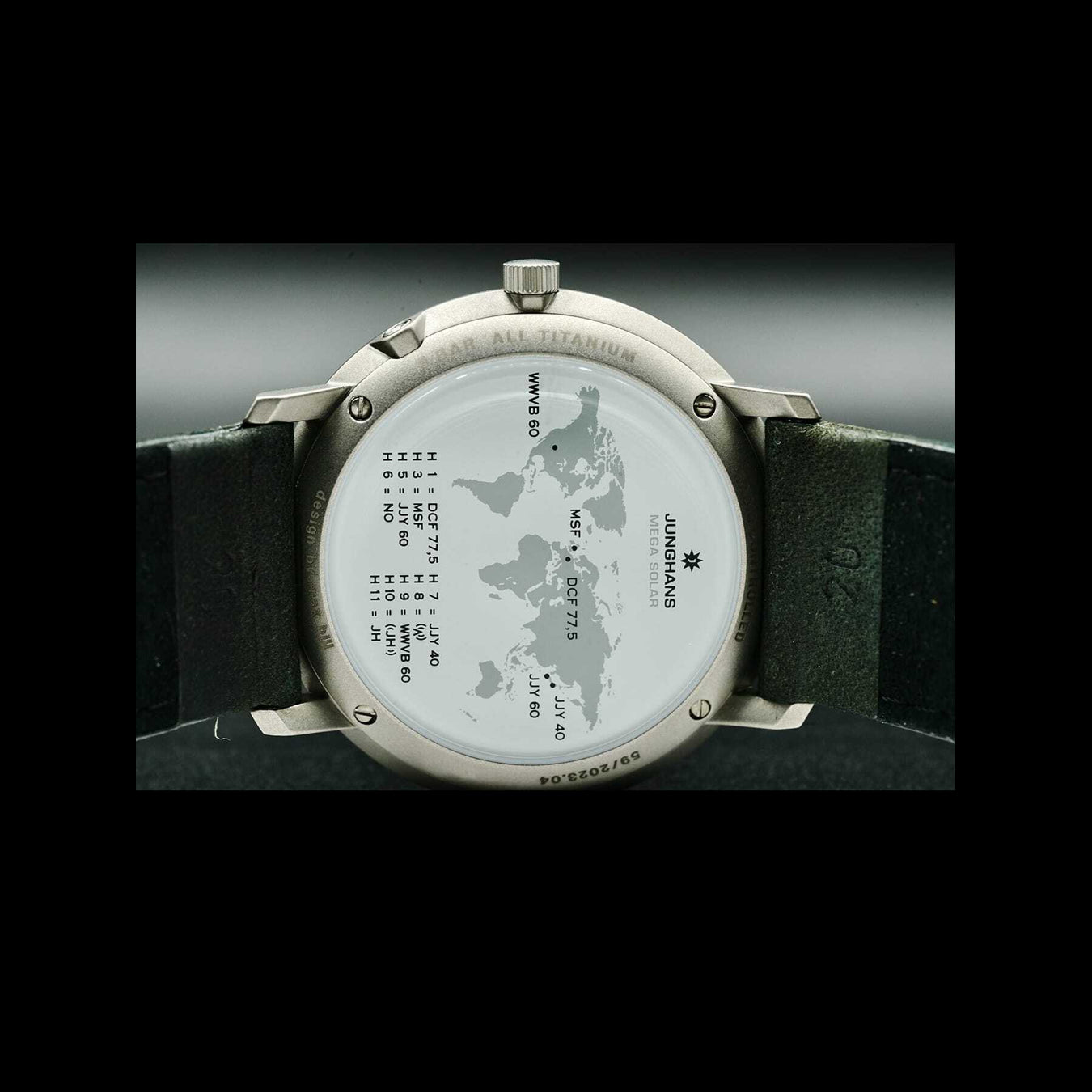 Junghans Max Bill Mega Solar 059/2023.04