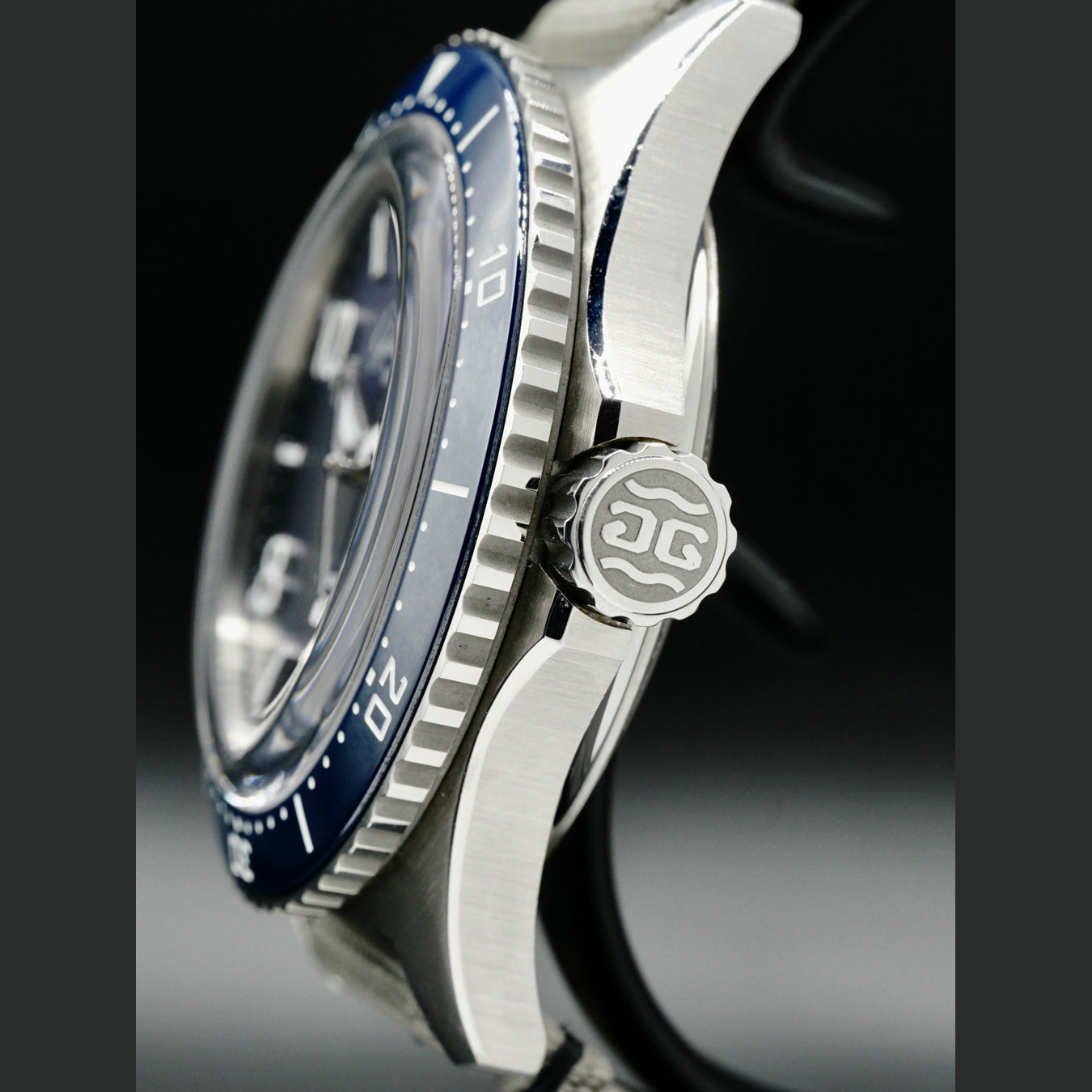 Glashütte Original SeaQ Pano Date Blue Dial on Grey Nylon 1-36-13-02-81-34