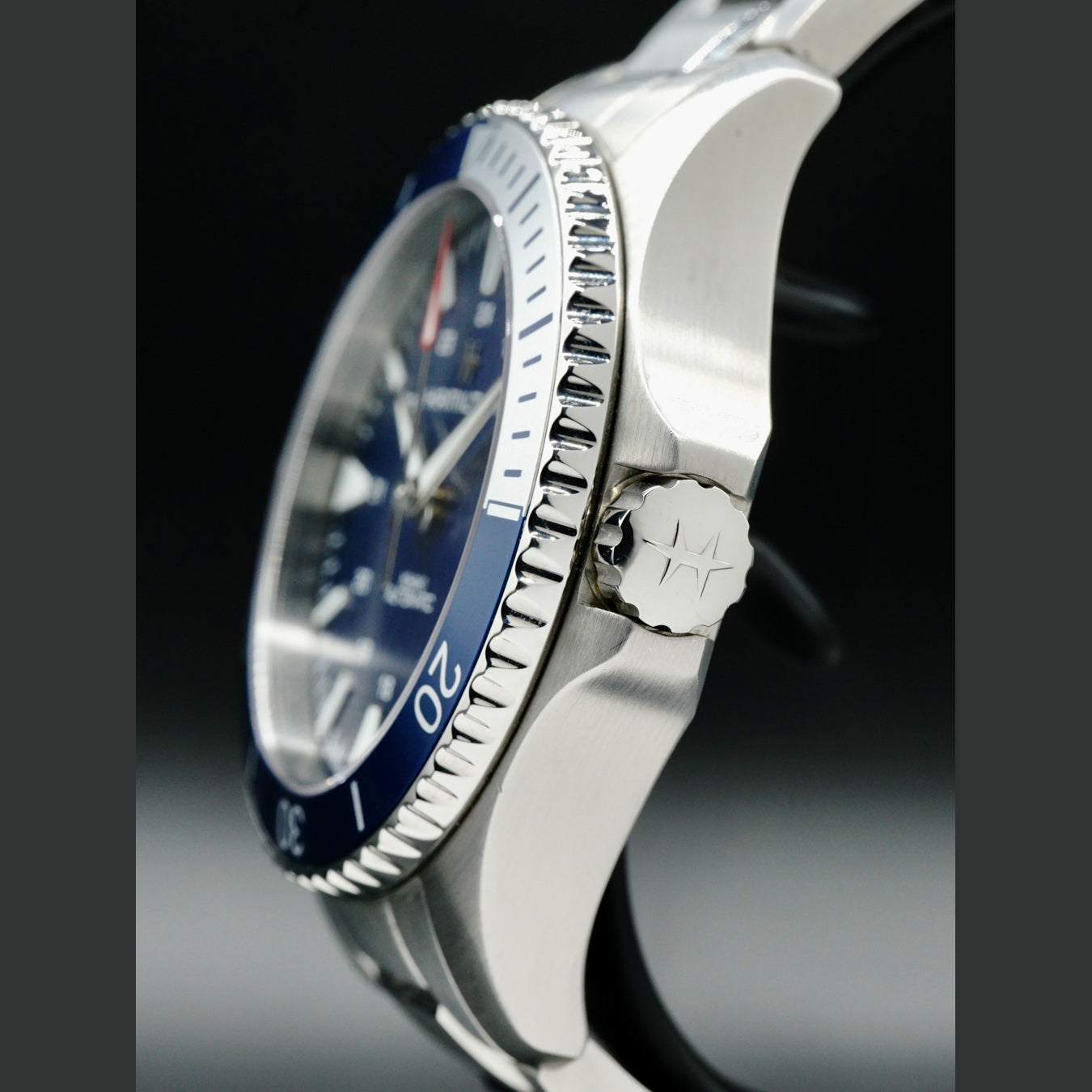Hamilton Khaki Navy Scuba Auto H82345141