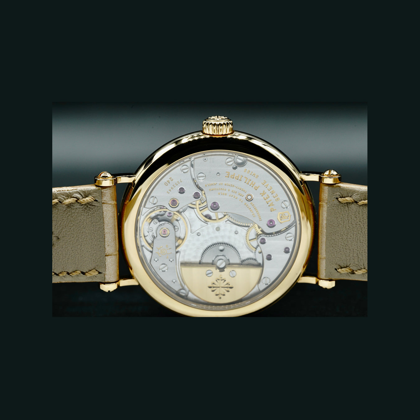 Patek Philippe 7200R-001 Calatrava
