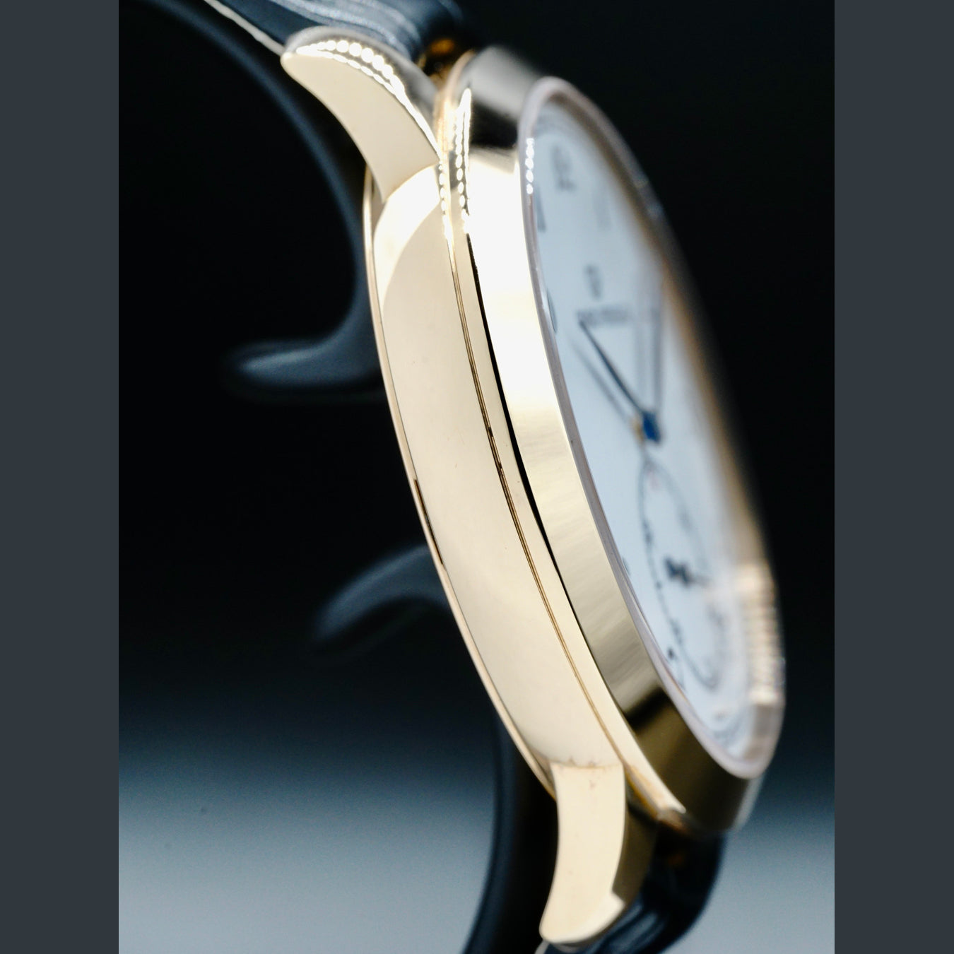 Girard Perregaux Classic 1966 Small Seconds in Pink Gold 49534.52.711.BK6A