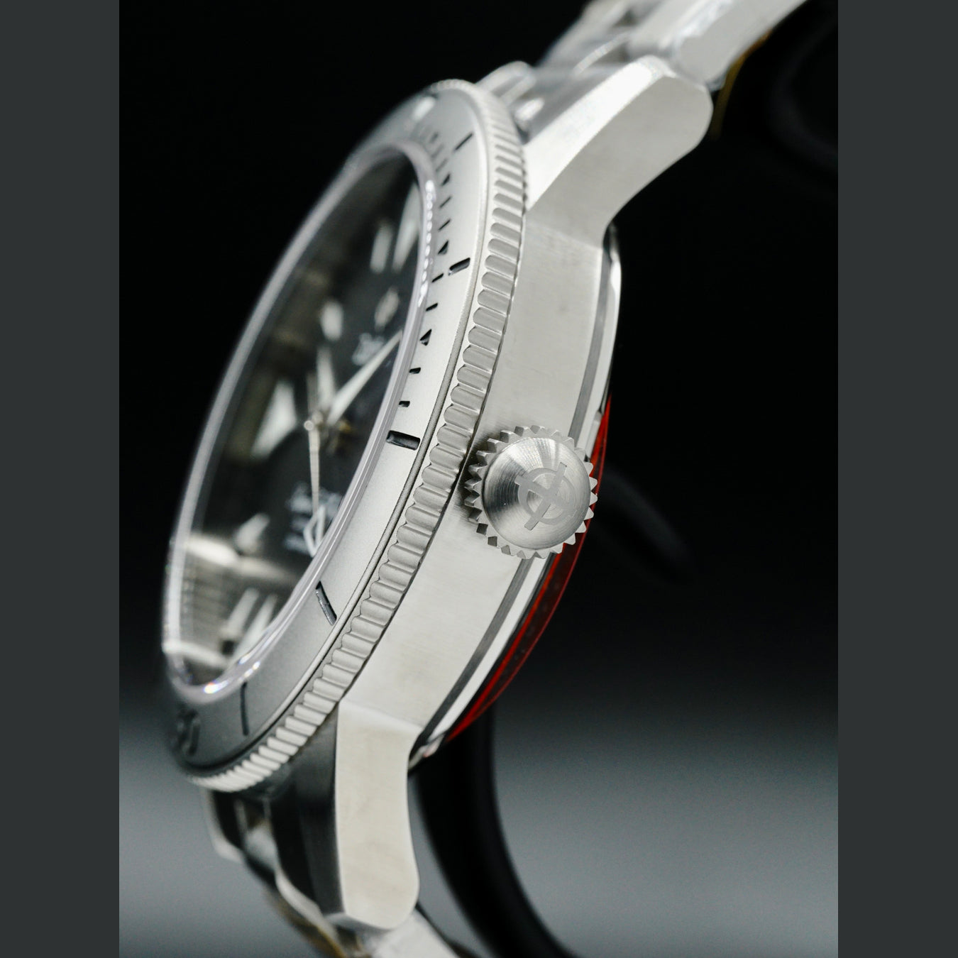 Zodiac Super Sea Wolf 1953 Diver on Bracelet ZO9213