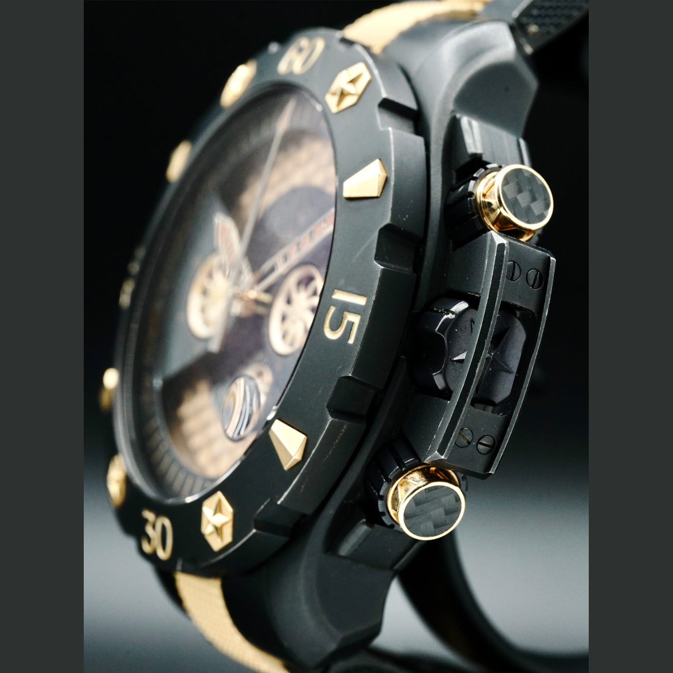 Zenith Defy Xtreme Gold & Steel 96-0528-4000-21-M528